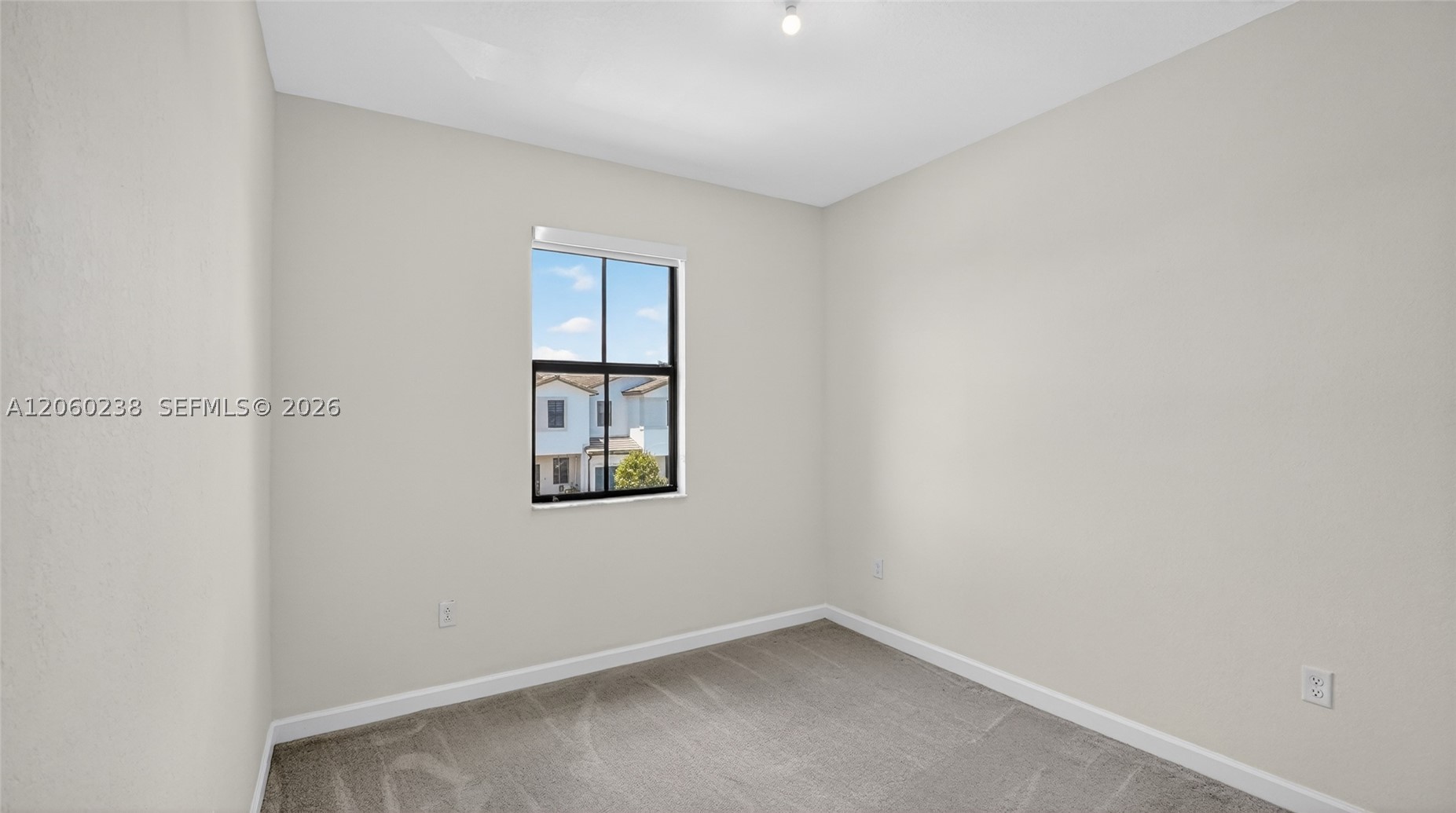 KENDALL ASSEMBLAGE SOUTH - Residential