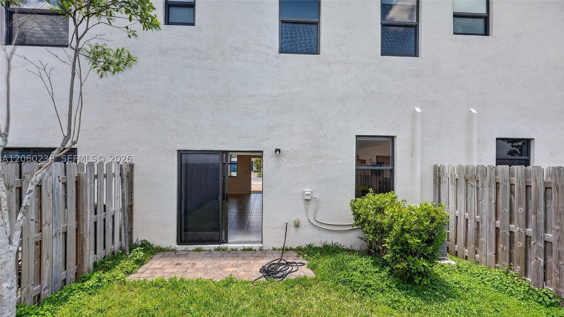 KENDALL ASSEMBLAGE SOUTH - Residential