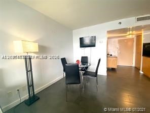 THE AVENTURA BEACH CLUB C - Residential Lease