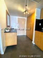 THE AVENTURA BEACH CLUB C - Residential Lease