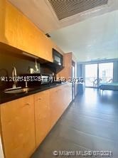 THE AVENTURA BEACH CLUB C - Residential Lease