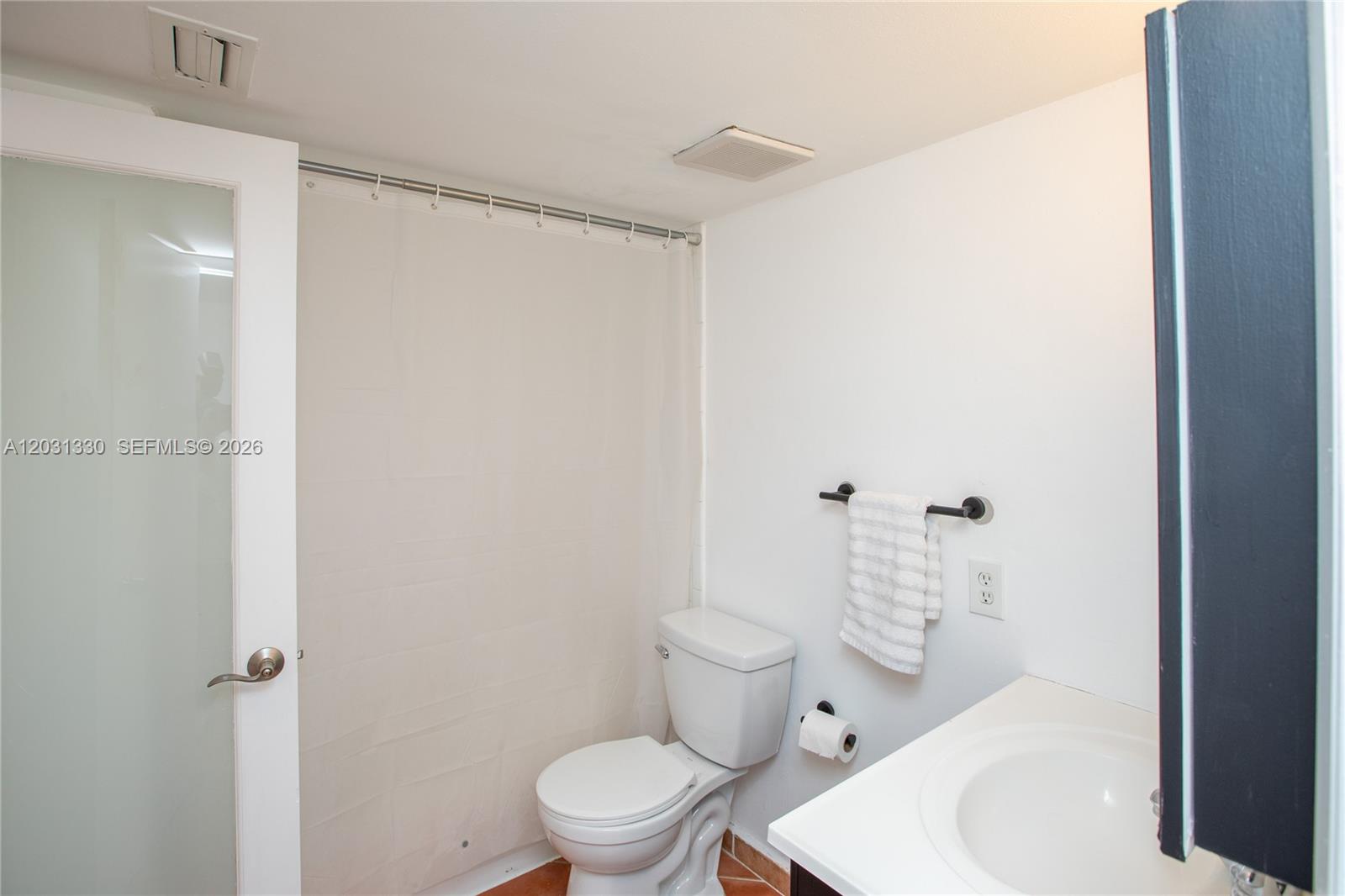 NORTH BAY VILLAS CONDO - Residential