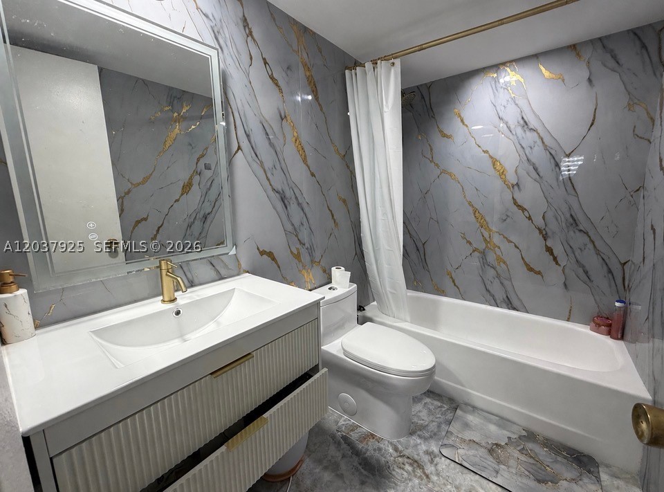 SAGA BAY GARDENS CONDO - Residential Lease