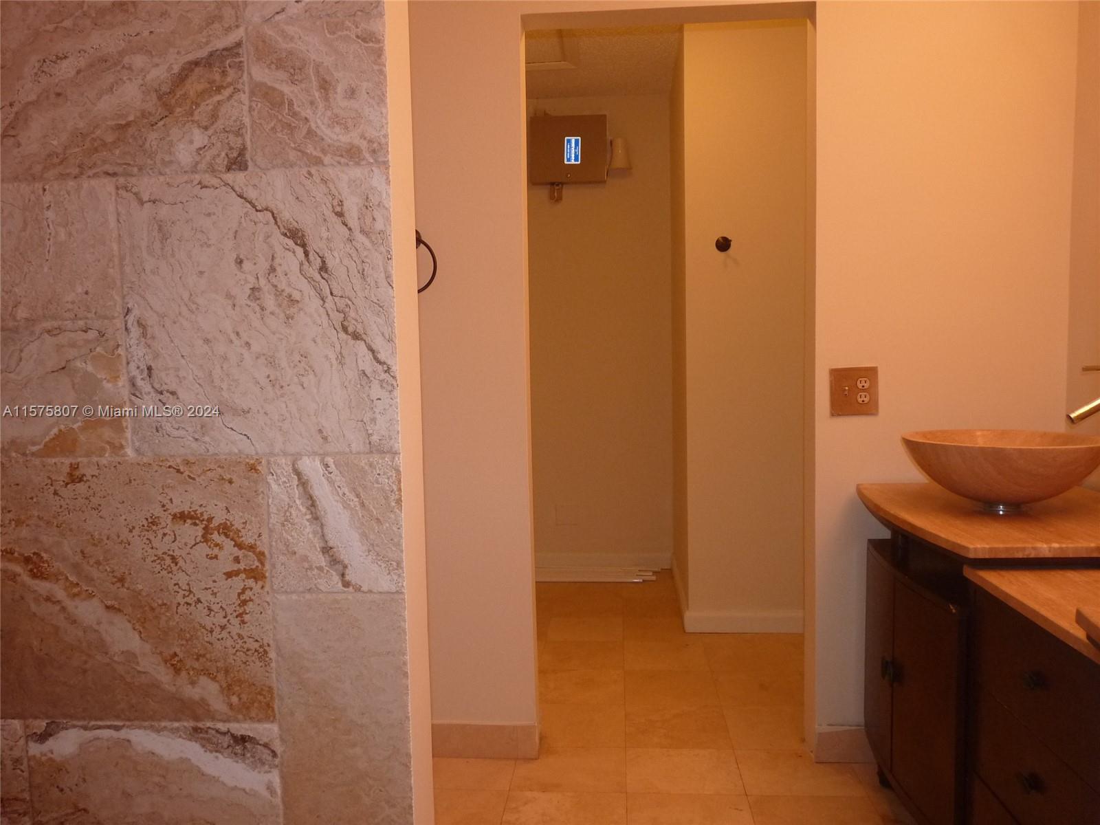 PLUM AT BOCA POINTE CONDO - Residential Lease