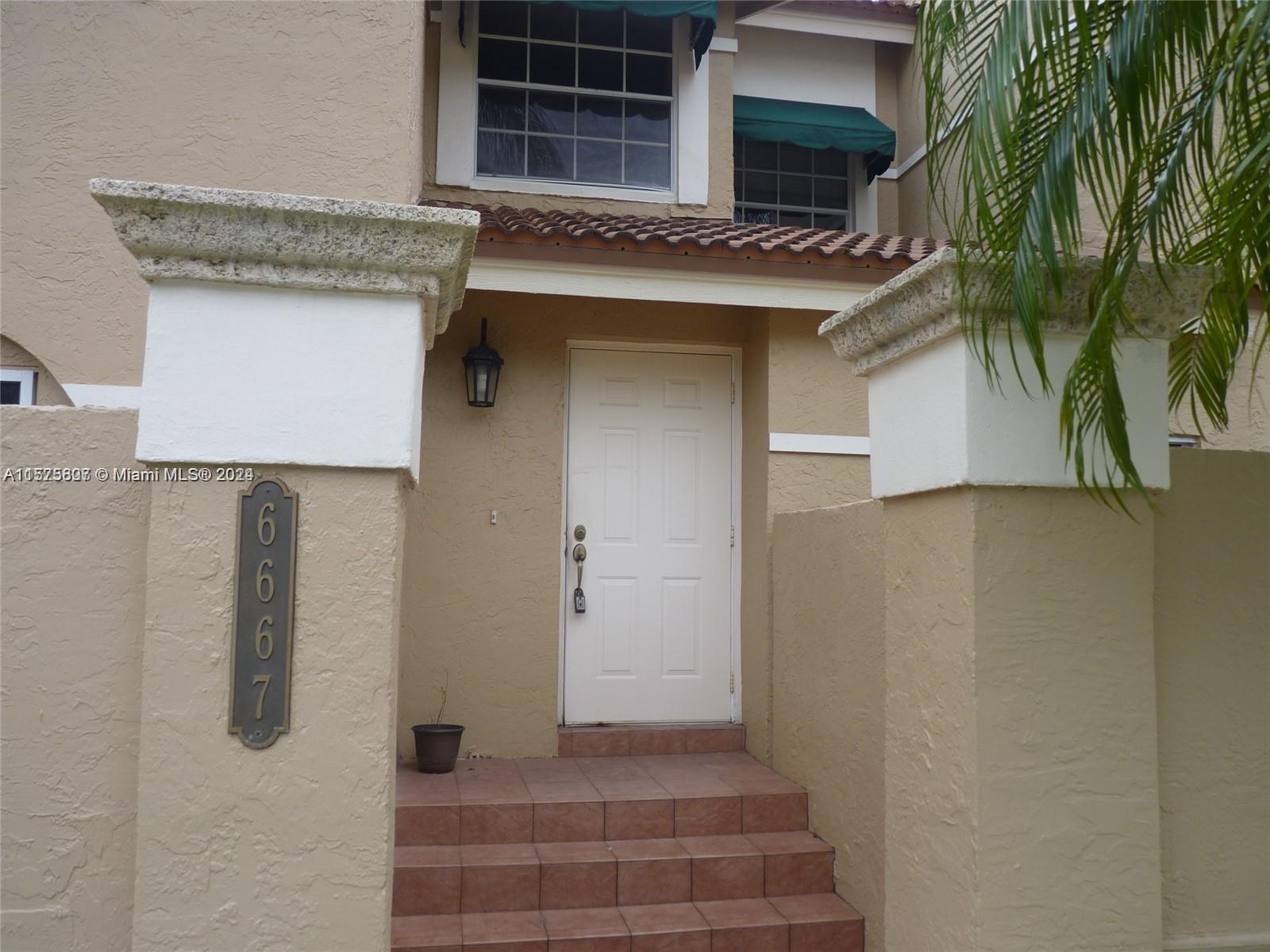 PLUM AT BOCA POINTE CONDO - Residential Lease