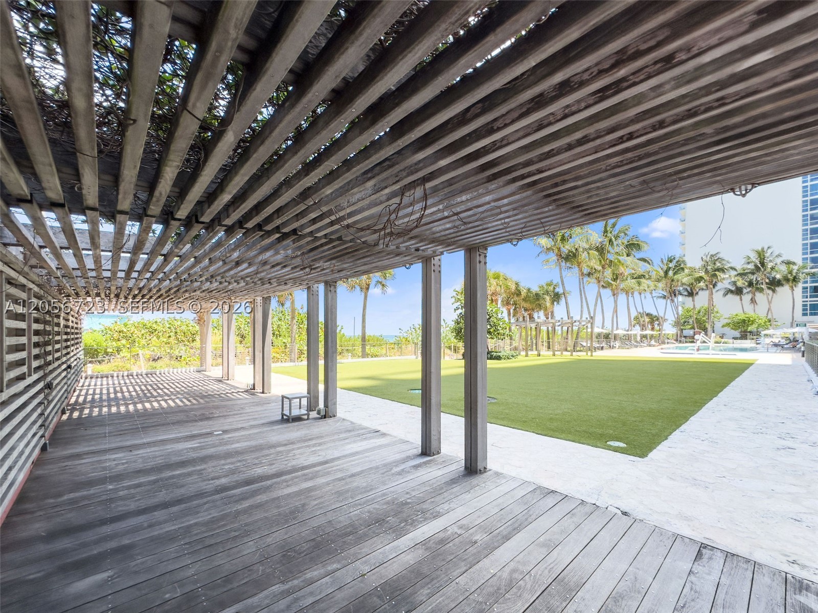 CENTRAL CARILLON BEACH - Residential
