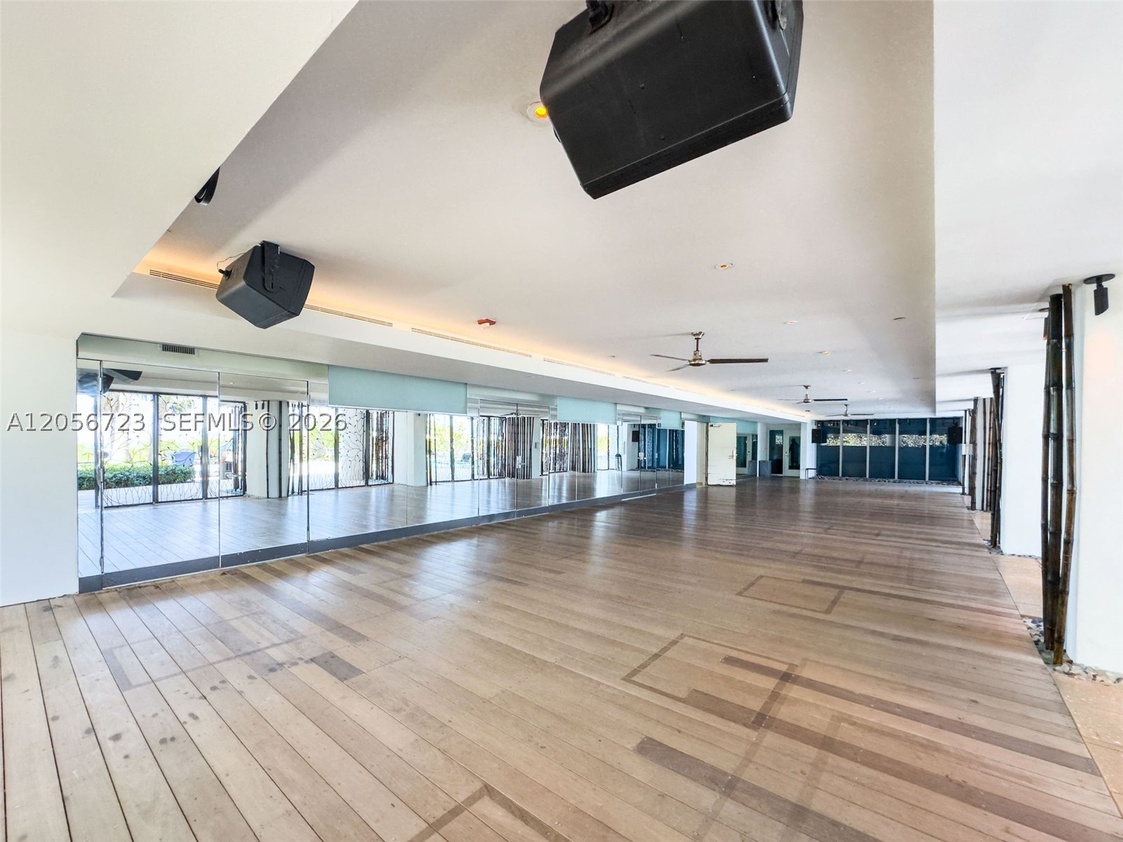 CENTRAL CARILLON BEACH - Residential