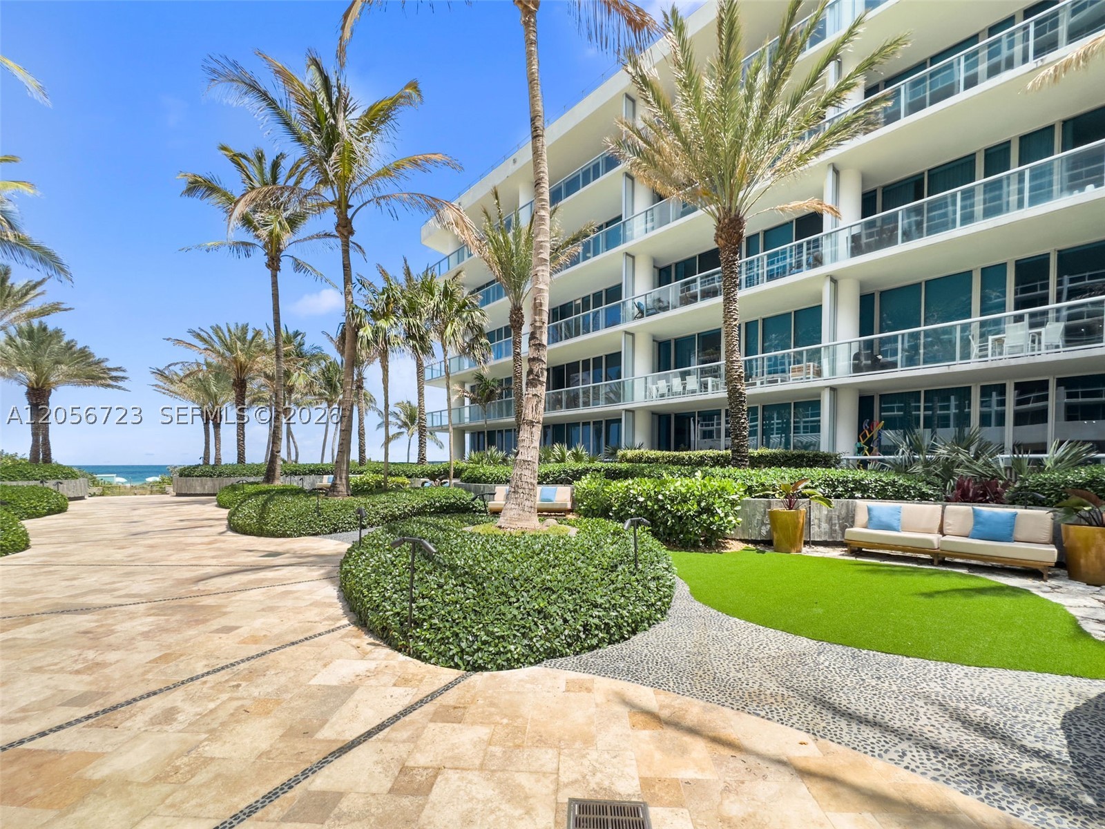 CENTRAL CARILLON BEACH - Residential