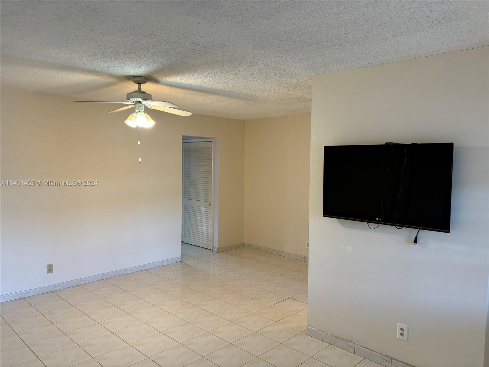 ELDORADO PLAZA EAST CONDO - Residential