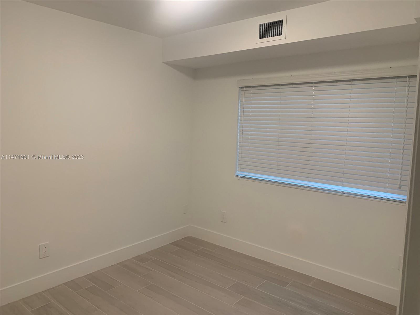 C GAB DOUGLAS SEC - Residential Lease