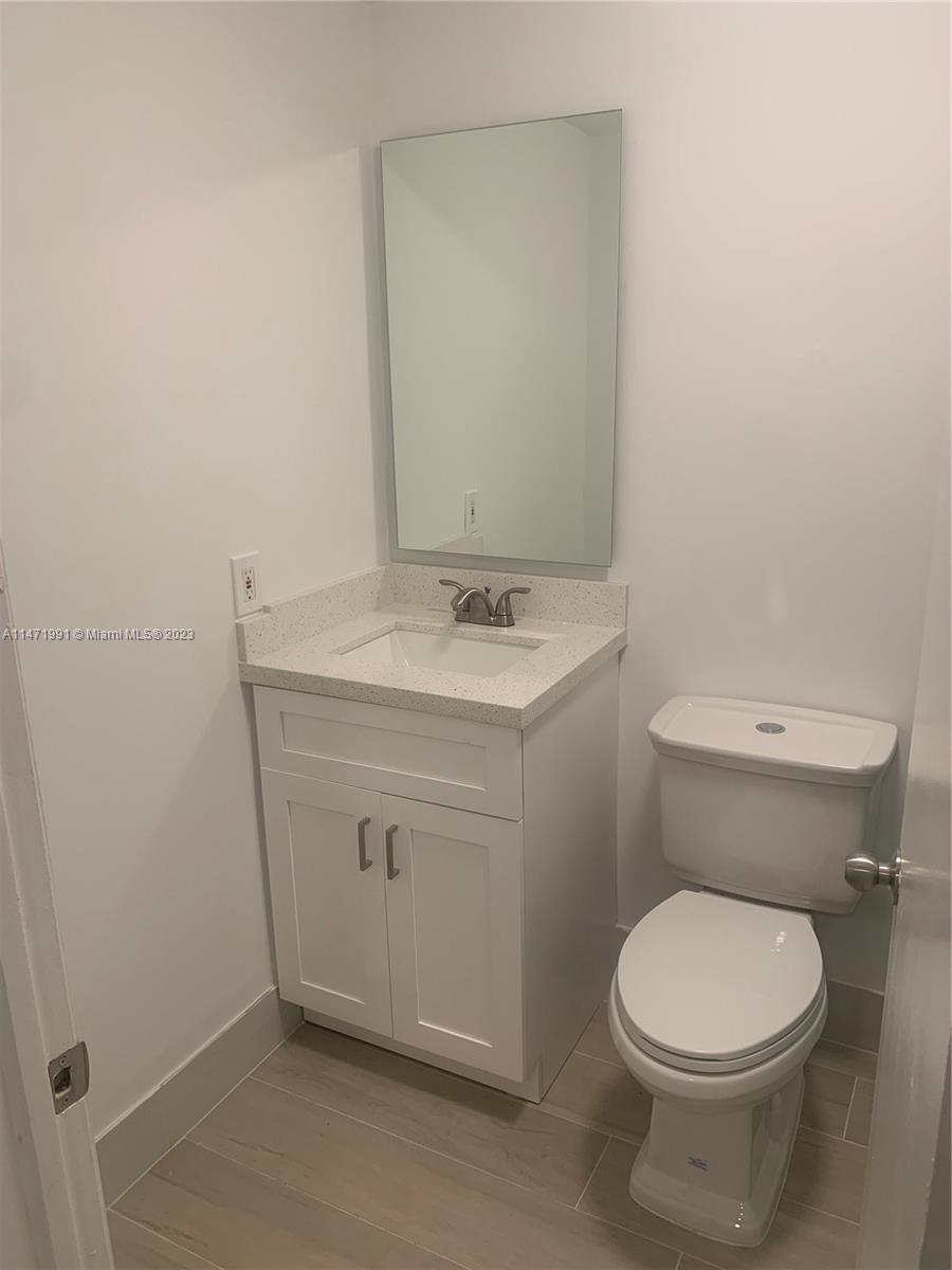 C GAB DOUGLAS SEC - Residential Lease