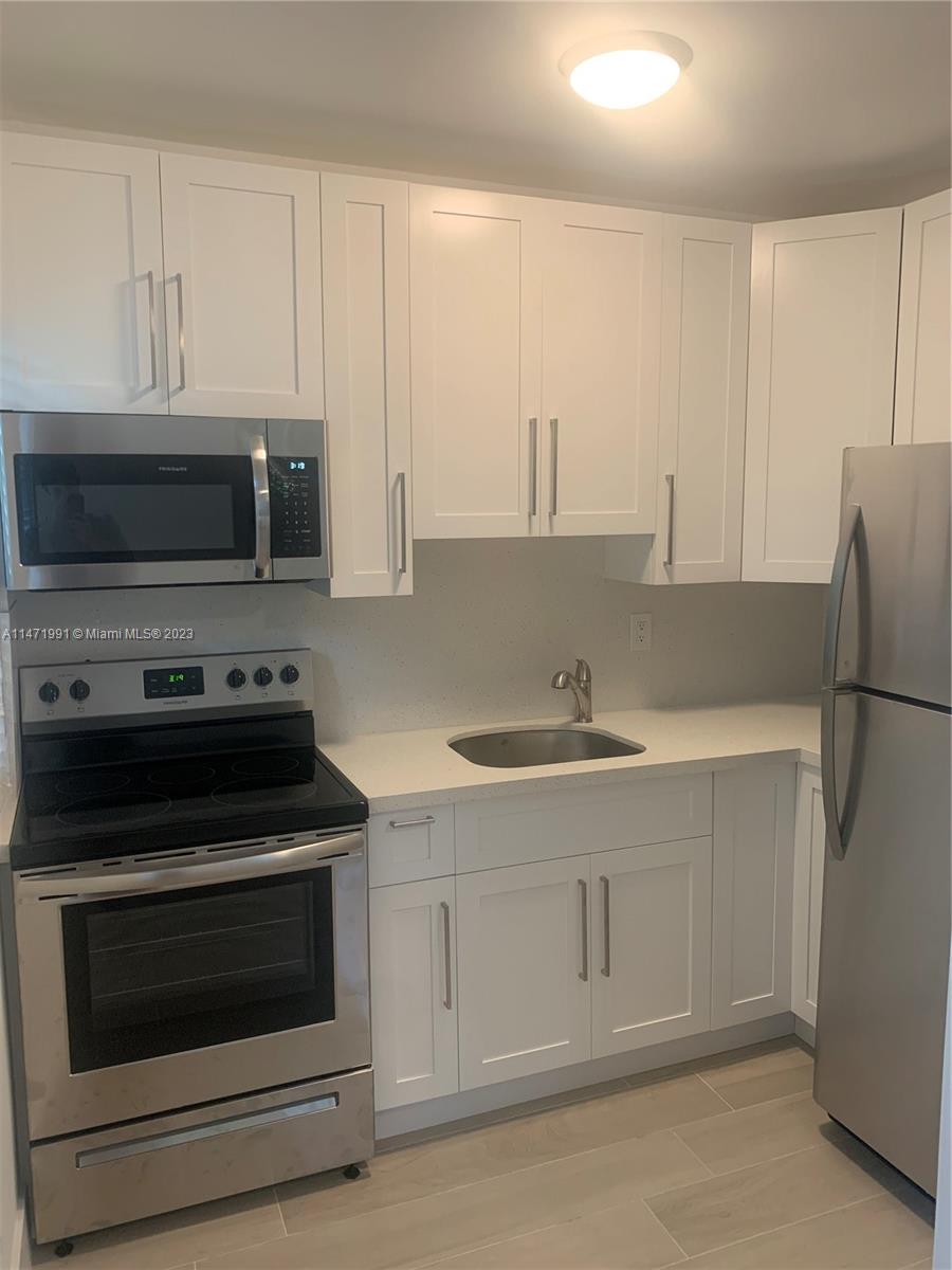 C GAB DOUGLAS SEC - Residential Lease