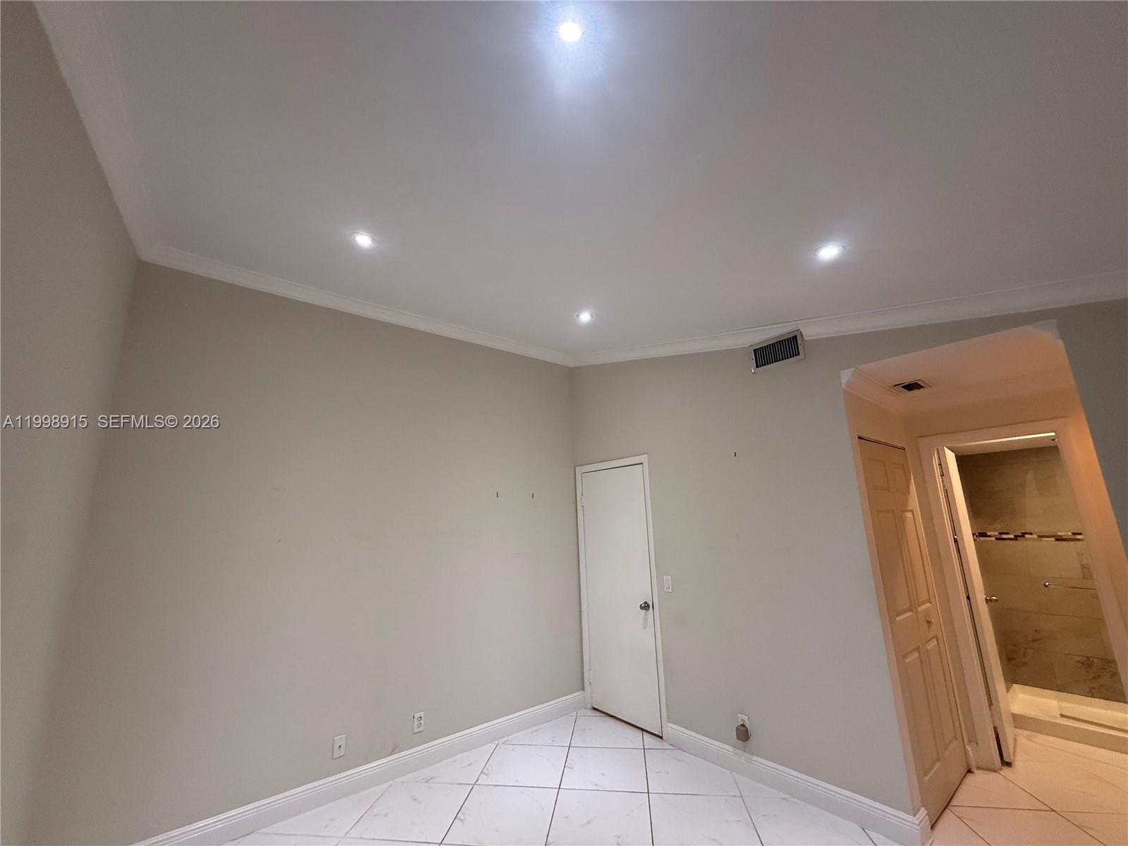VILLA HOMES AT THE MOORS - Residential