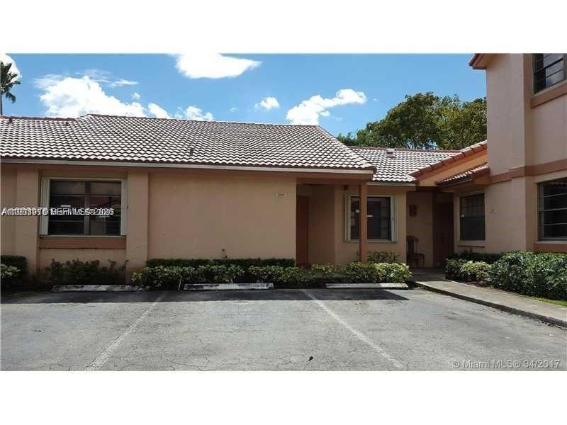 VILLA HOMES AT THE MOORS - Residential