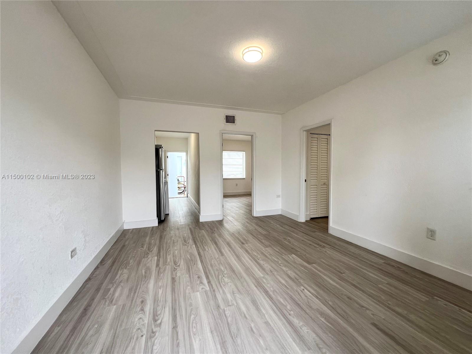 ISLE OF NORMANDY MIAMI VI - Residential Lease