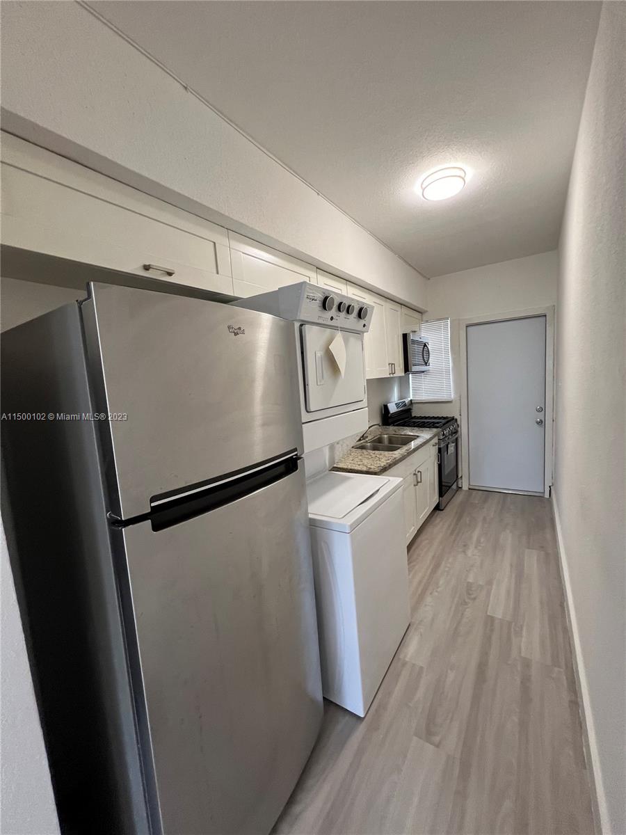 ISLE OF NORMANDY MIAMI VI - Residential Lease