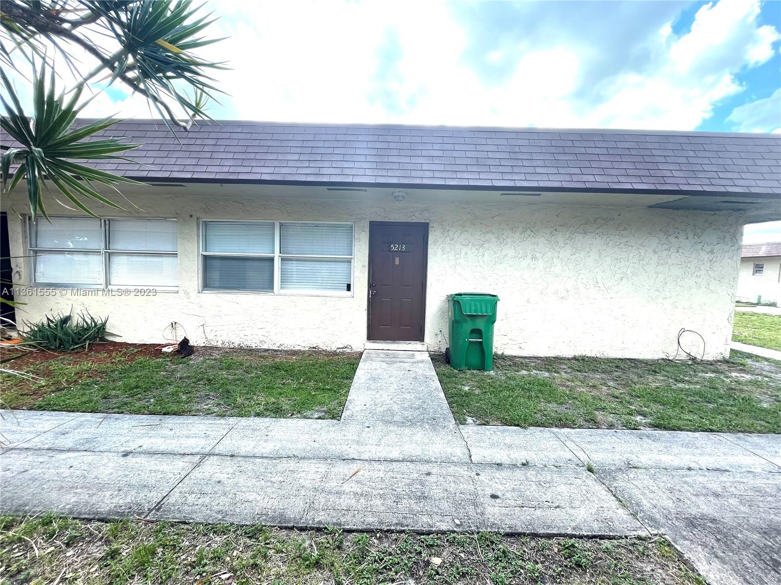 INVERNESS VILLAGE ONE CON - Residential Lease