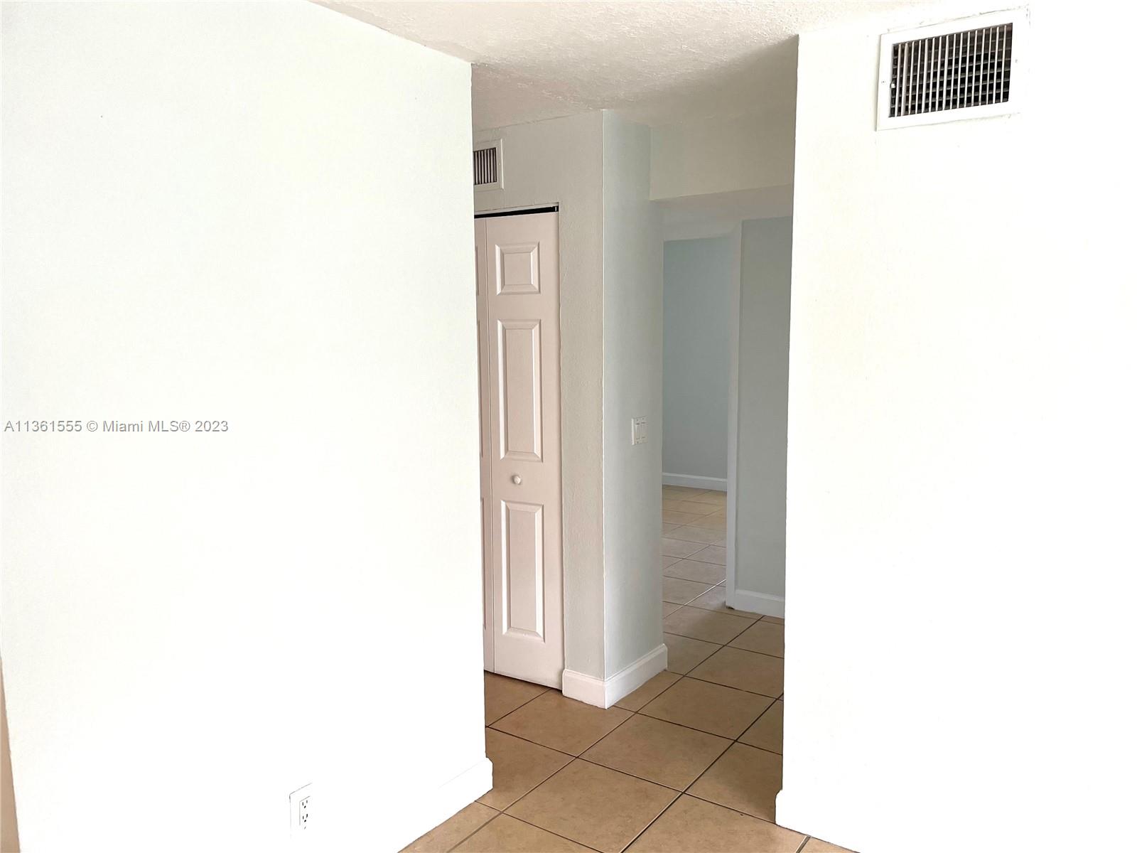 INVERNESS VILLAGE ONE CON - Residential Lease