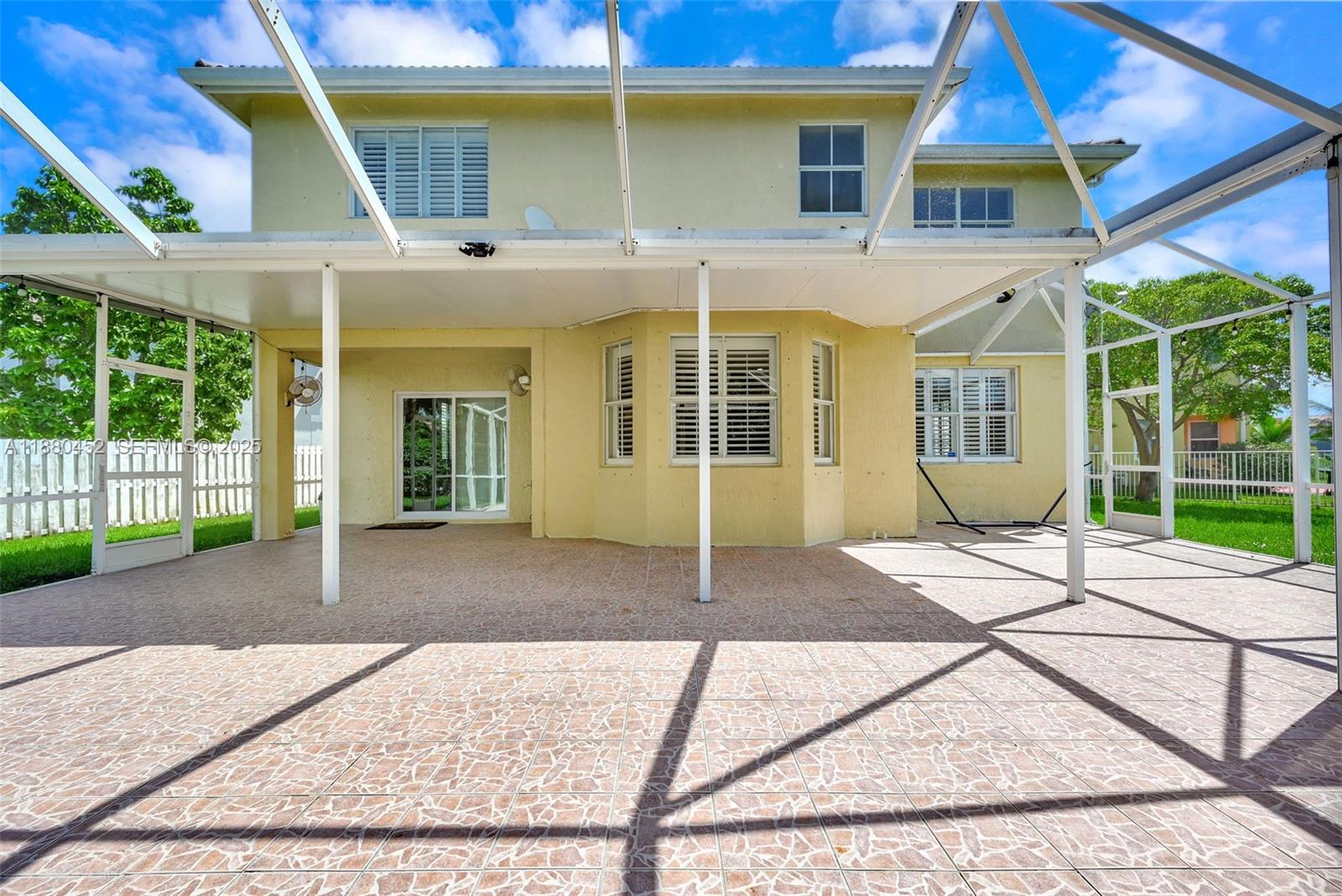 POD 6 AT MONARCH LAKES - Residential