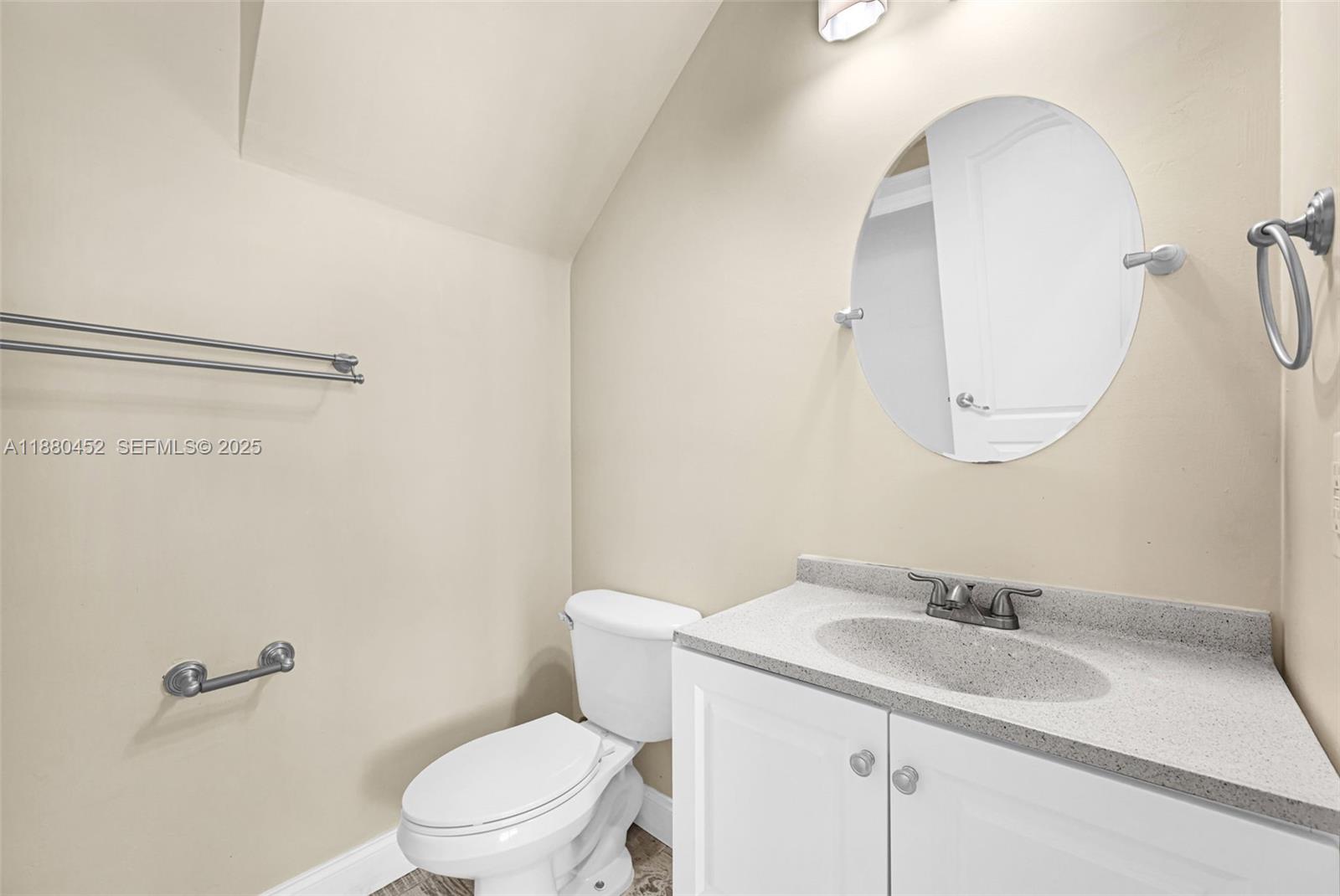 POD 6 AT MONARCH LAKES - Residential