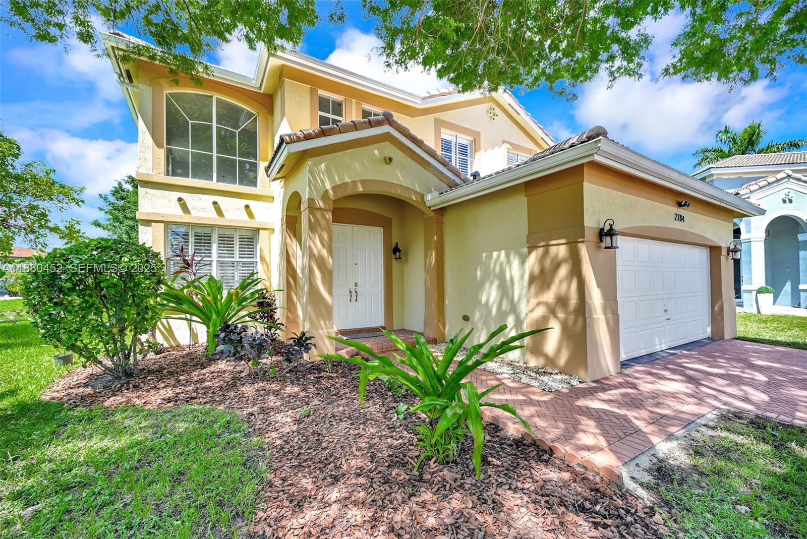 POD 6 AT MONARCH LAKES - Residential