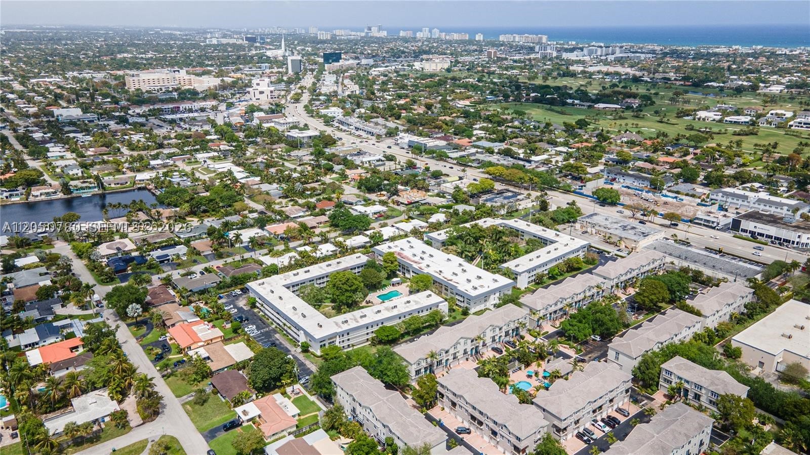 KINGS PARK GARDEN APTS CO - Residential Lease