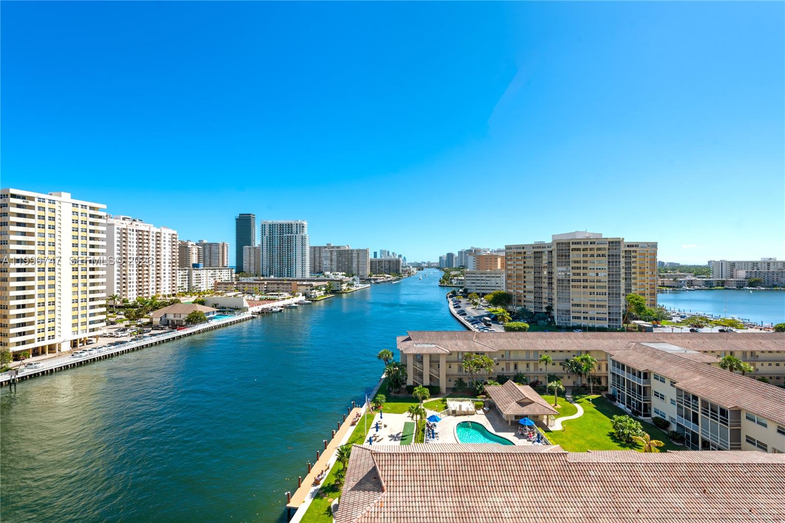 BEACHWALK CONDOMINIUM - Residential