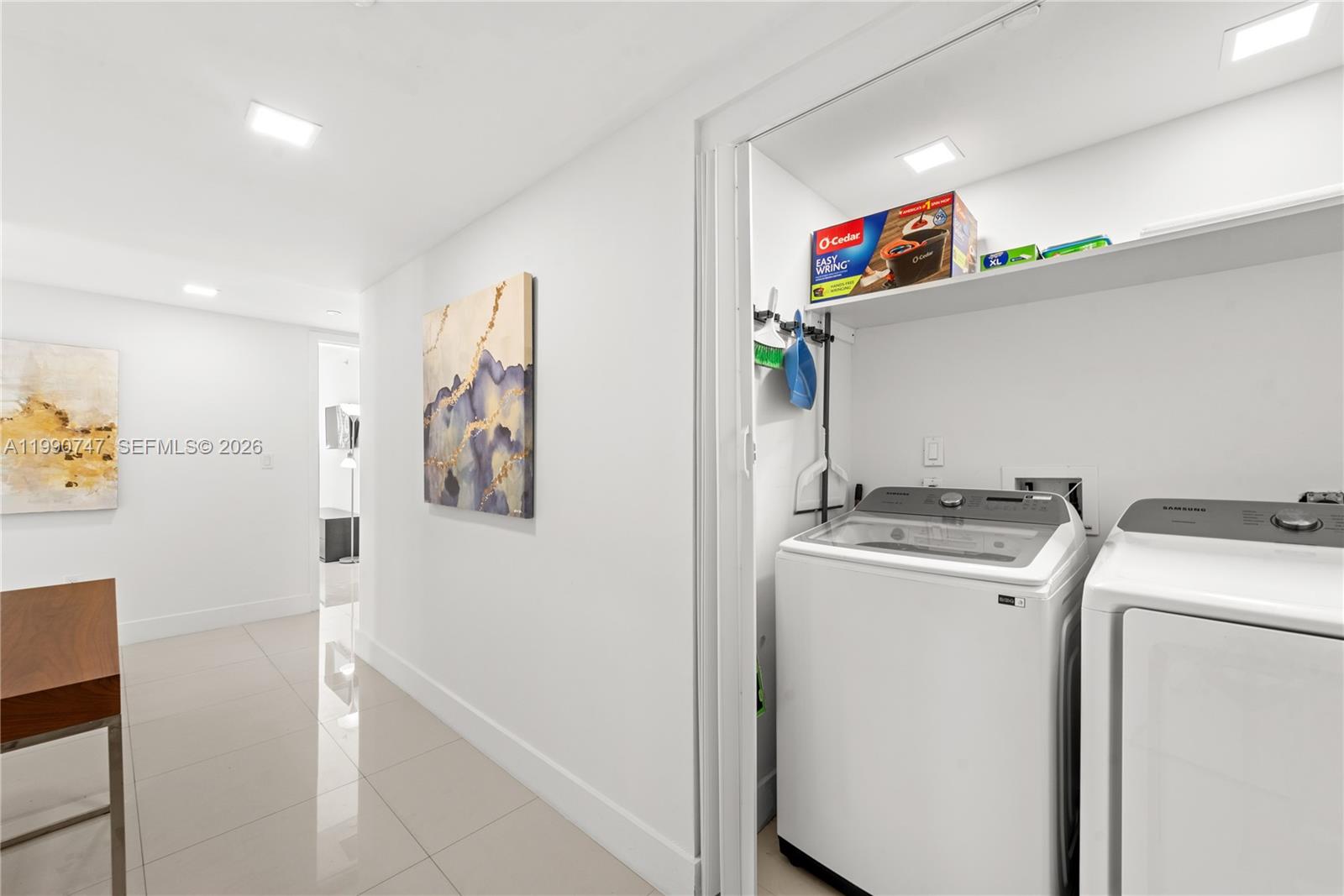 BEACHWALK CONDOMINIUM - Residential