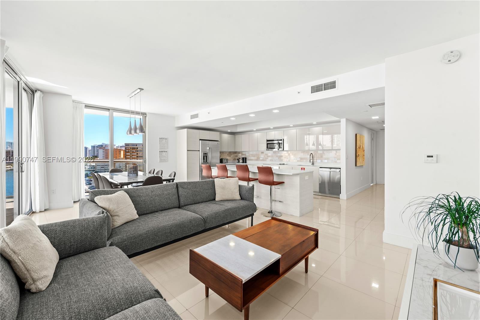 BEACHWALK CONDOMINIUM - Residential