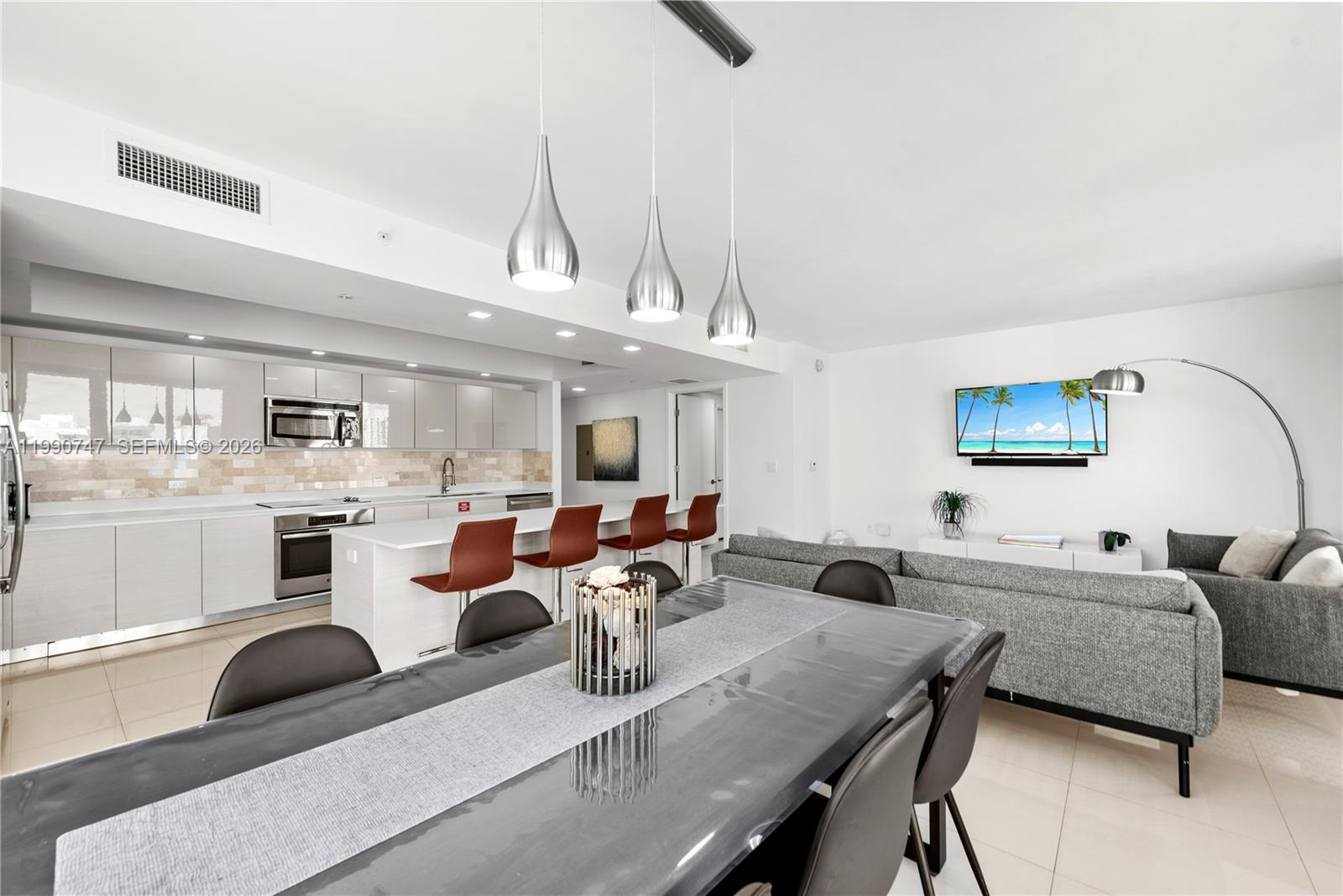 BEACHWALK CONDOMINIUM - Residential