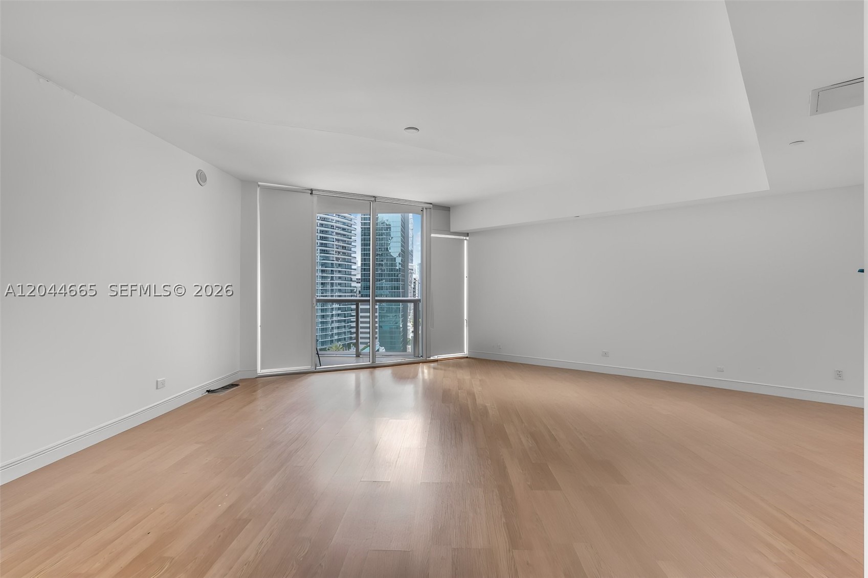 ICONBRICKELL CONDO NO 1 - Residential