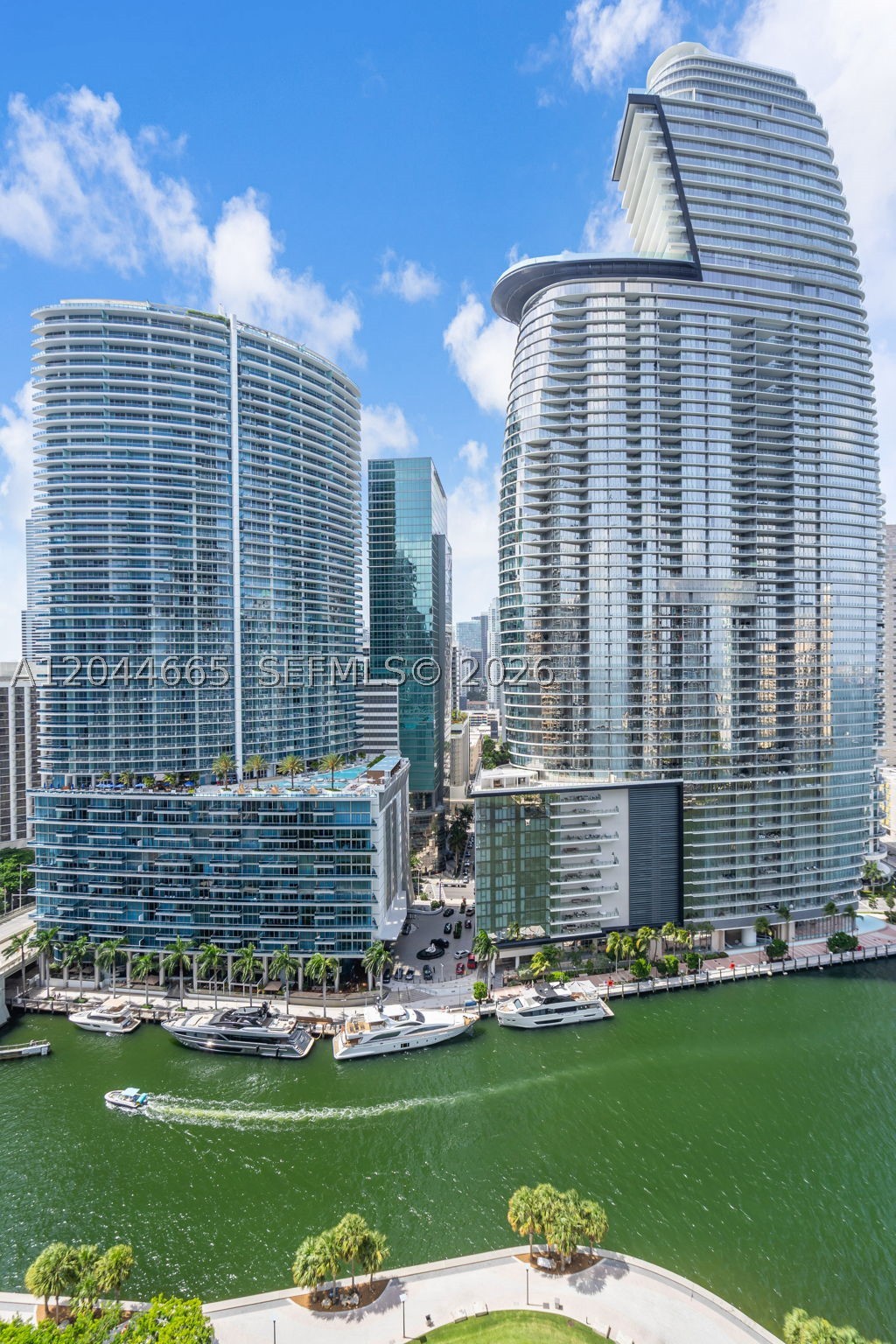 ICONBRICKELL CONDO NO 1 - Residential