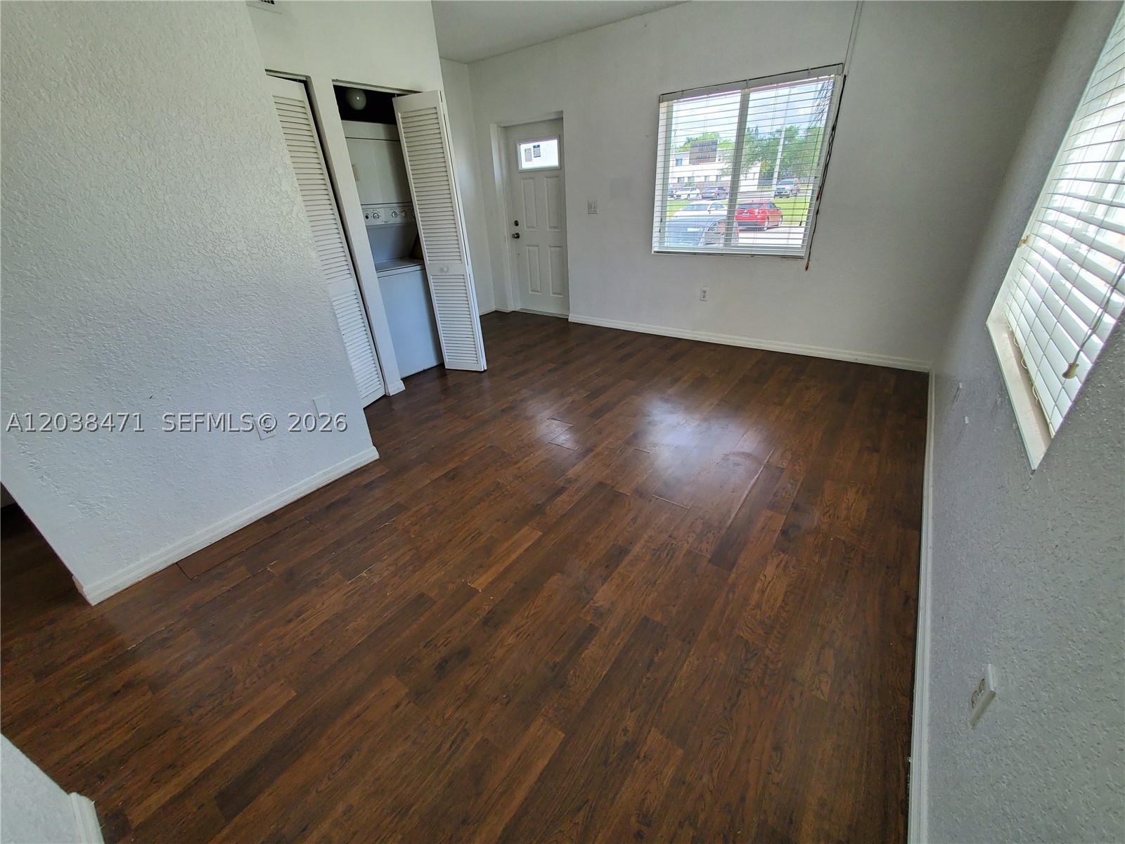 SUNSET PALM VILLAS CONDO - Residential Lease