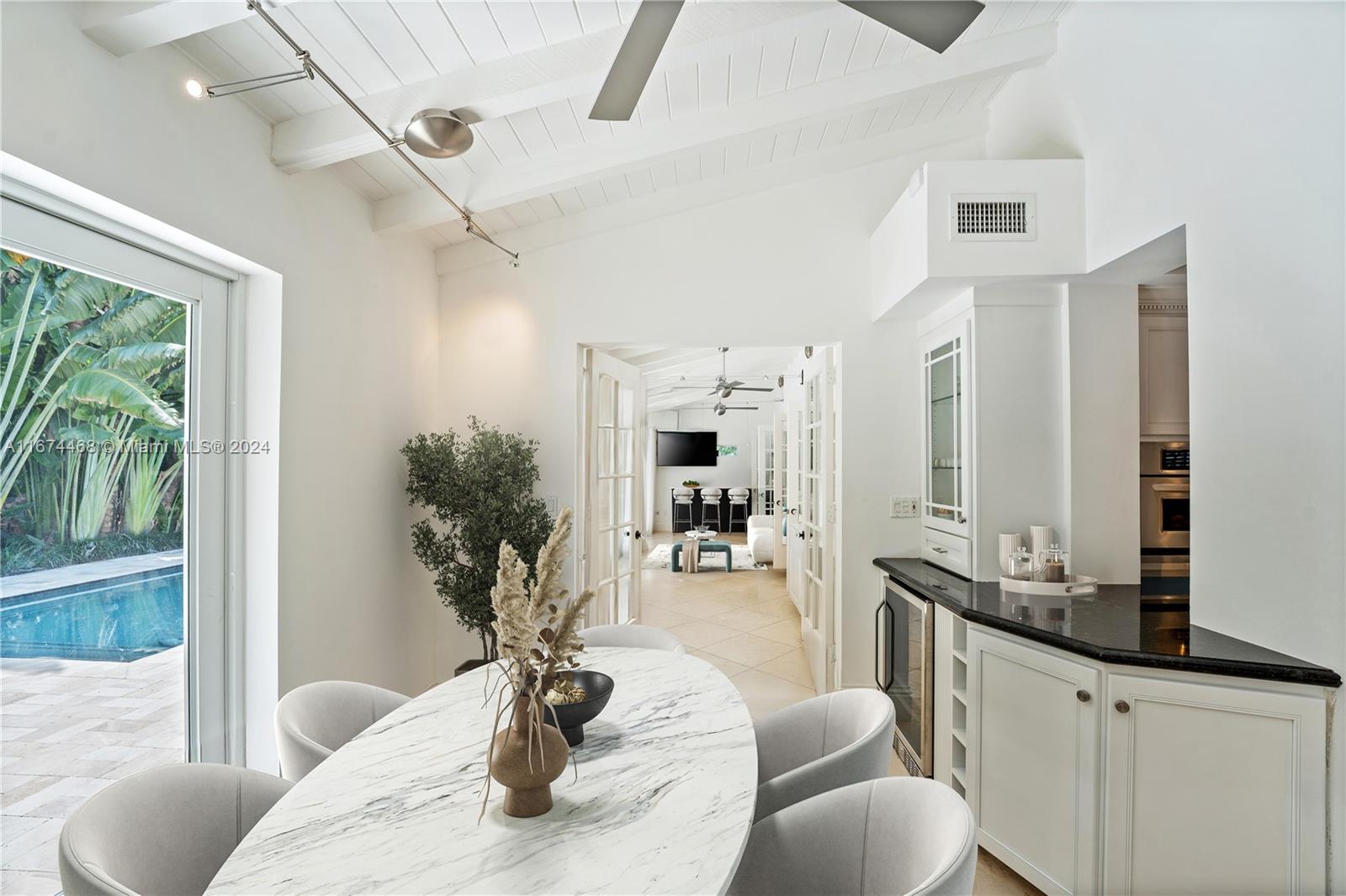 LA GORCE GOLF SUB - Residential