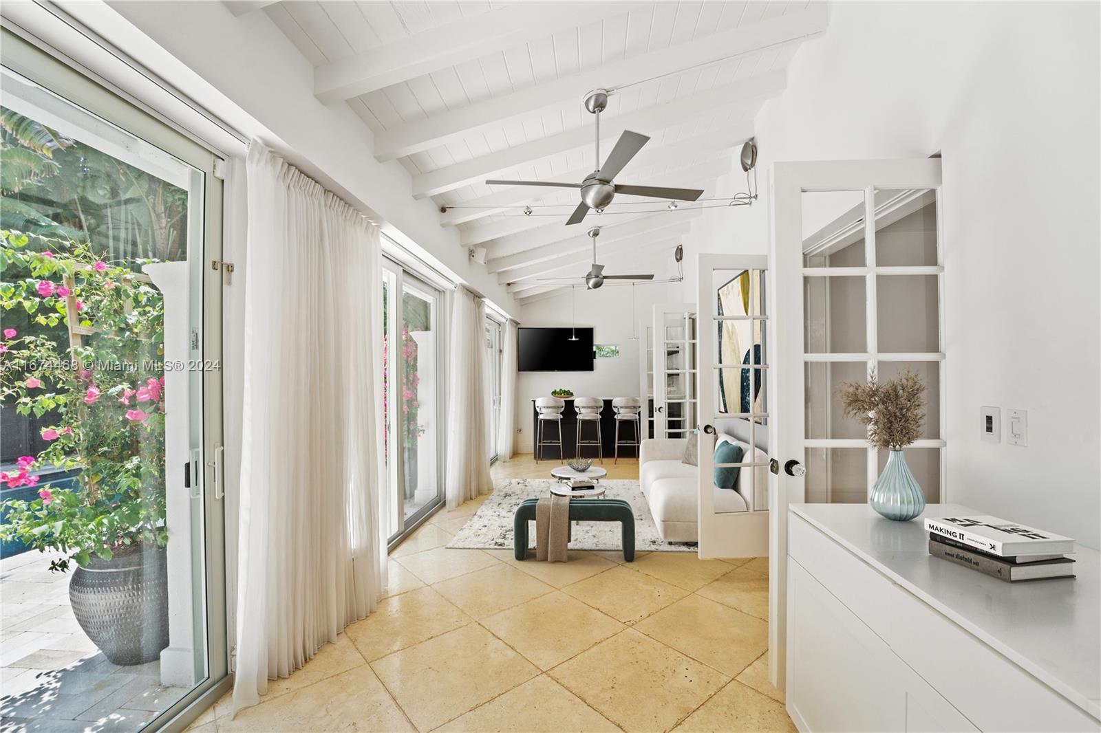 LA GORCE GOLF SUB - Residential