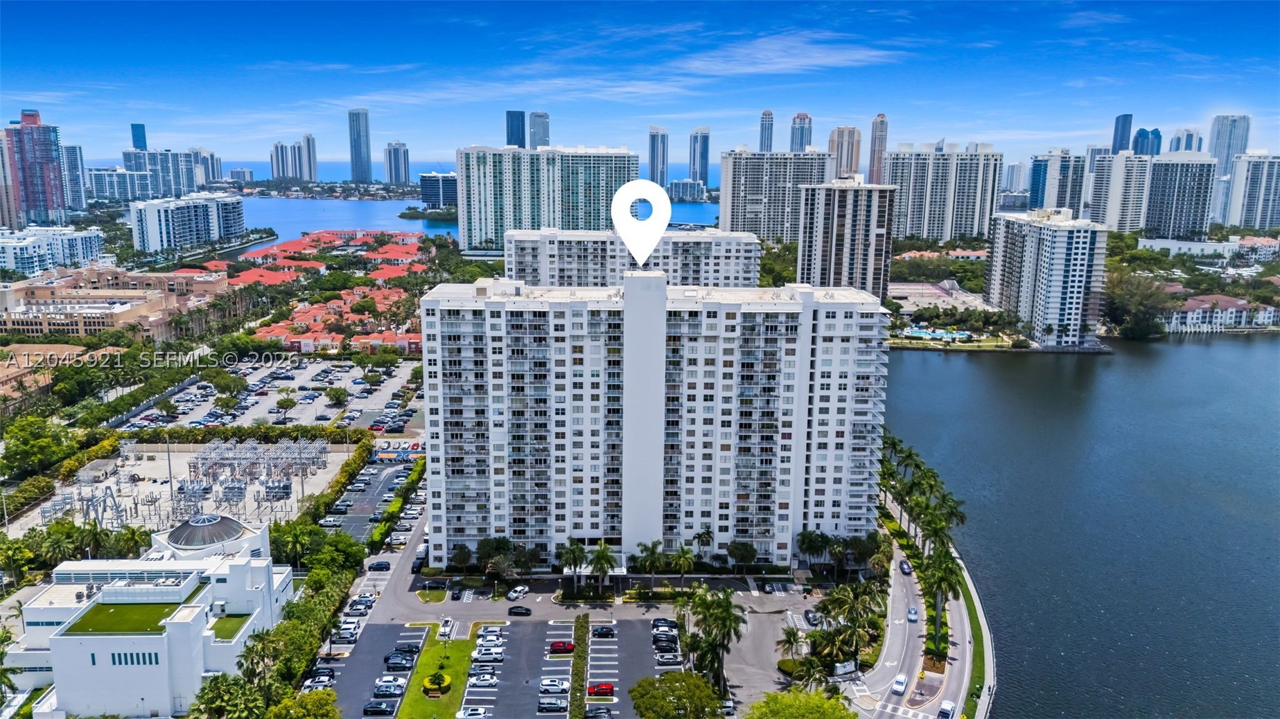 ADMIRALS PORT CONDO WEST - Residential