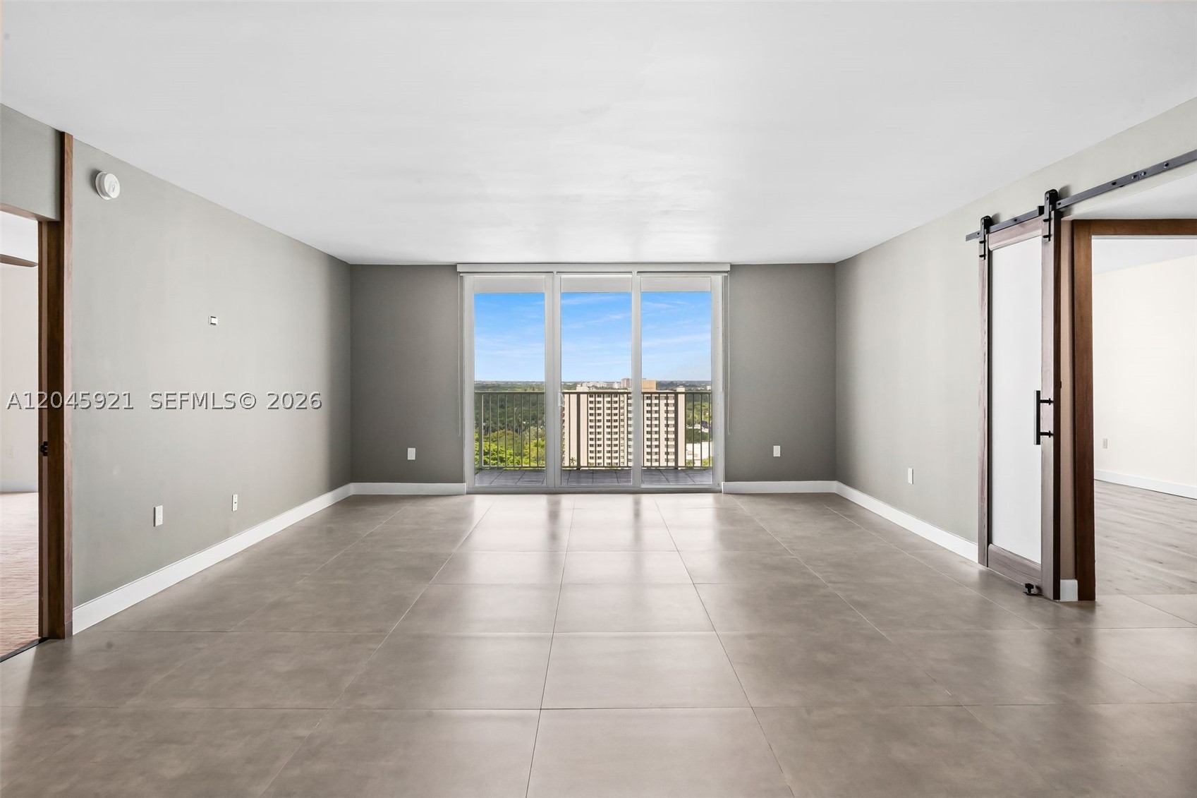 ADMIRALS PORT CONDO WEST - Residential