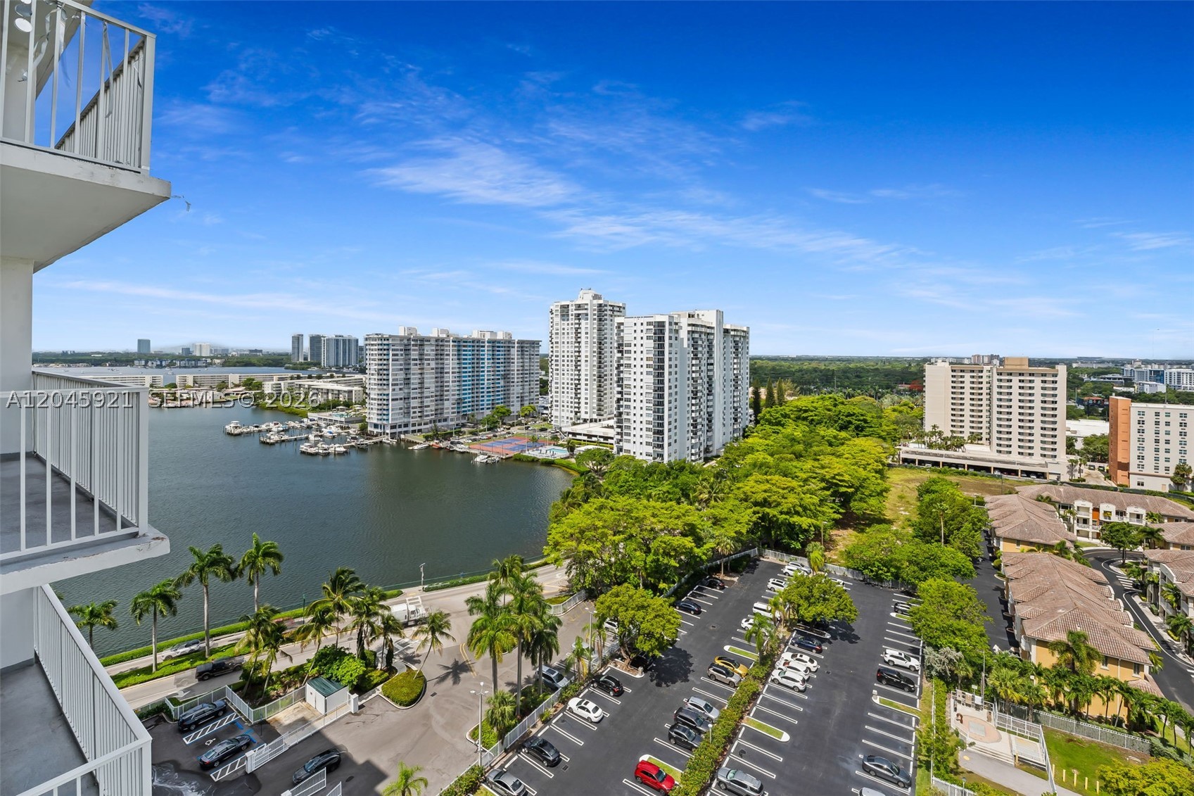 ADMIRALS PORT CONDO WEST - Residential