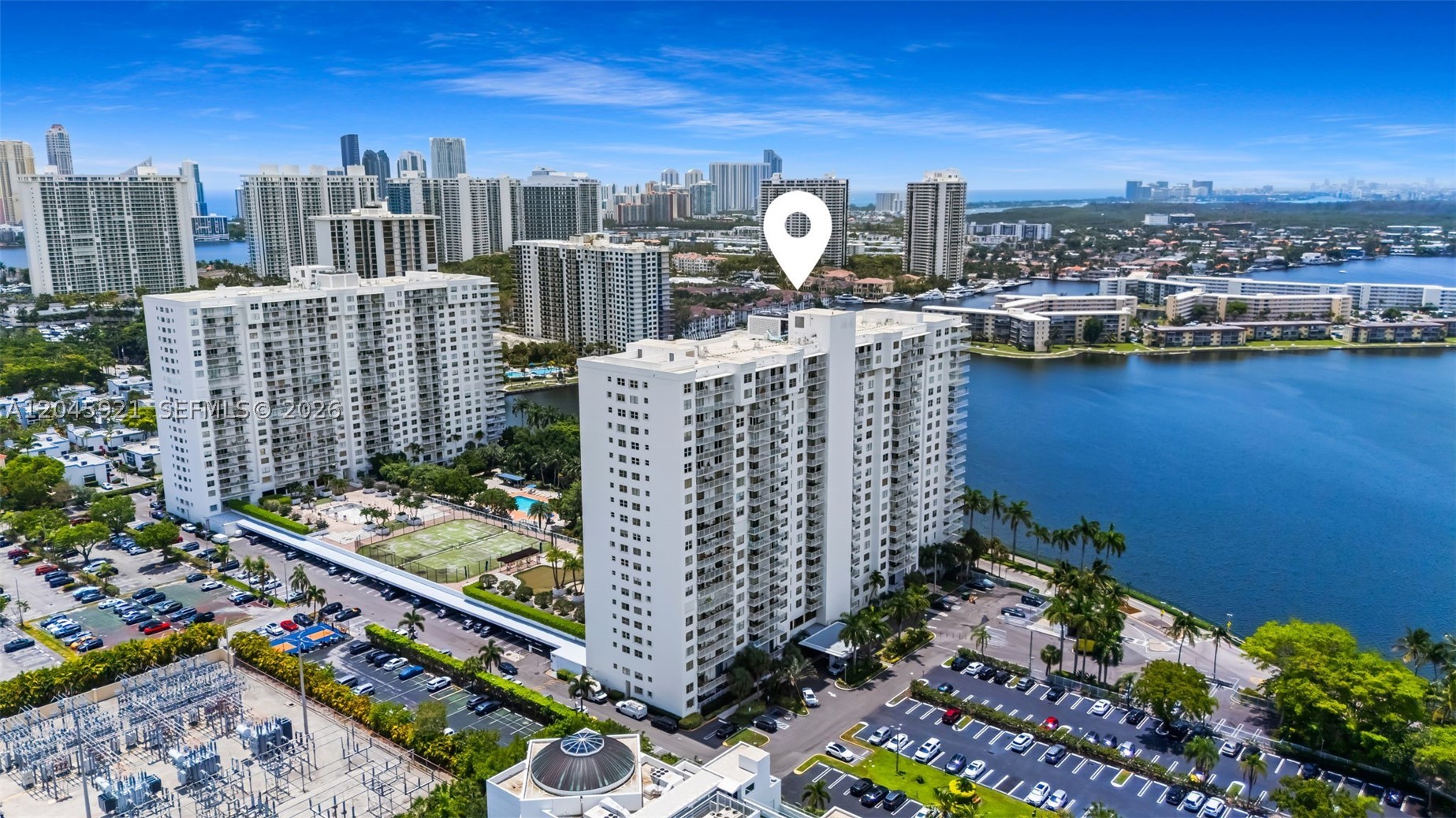 ADMIRALS PORT CONDO WEST - Residential
