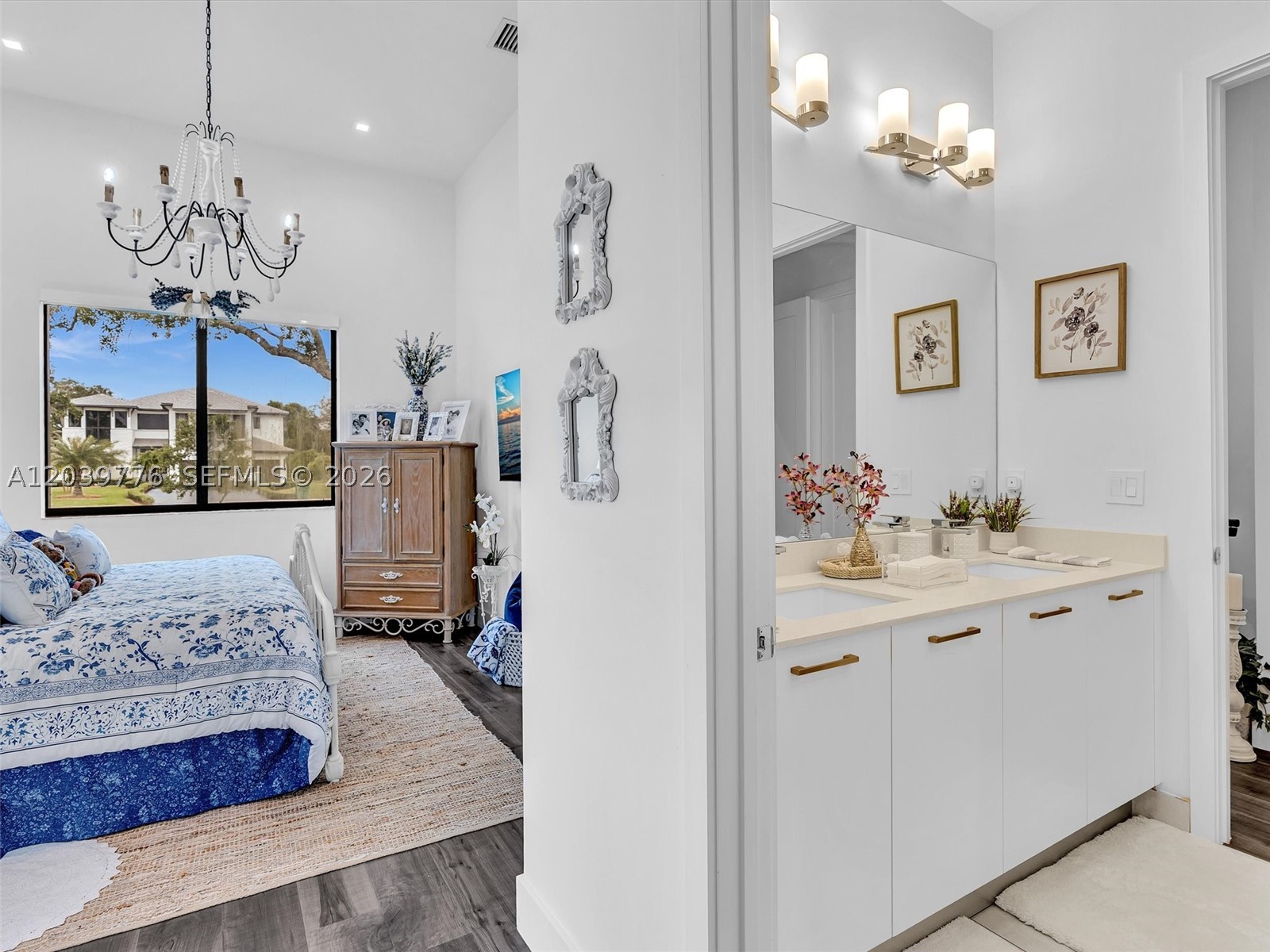 CIRCLE S ESTATES - Residential