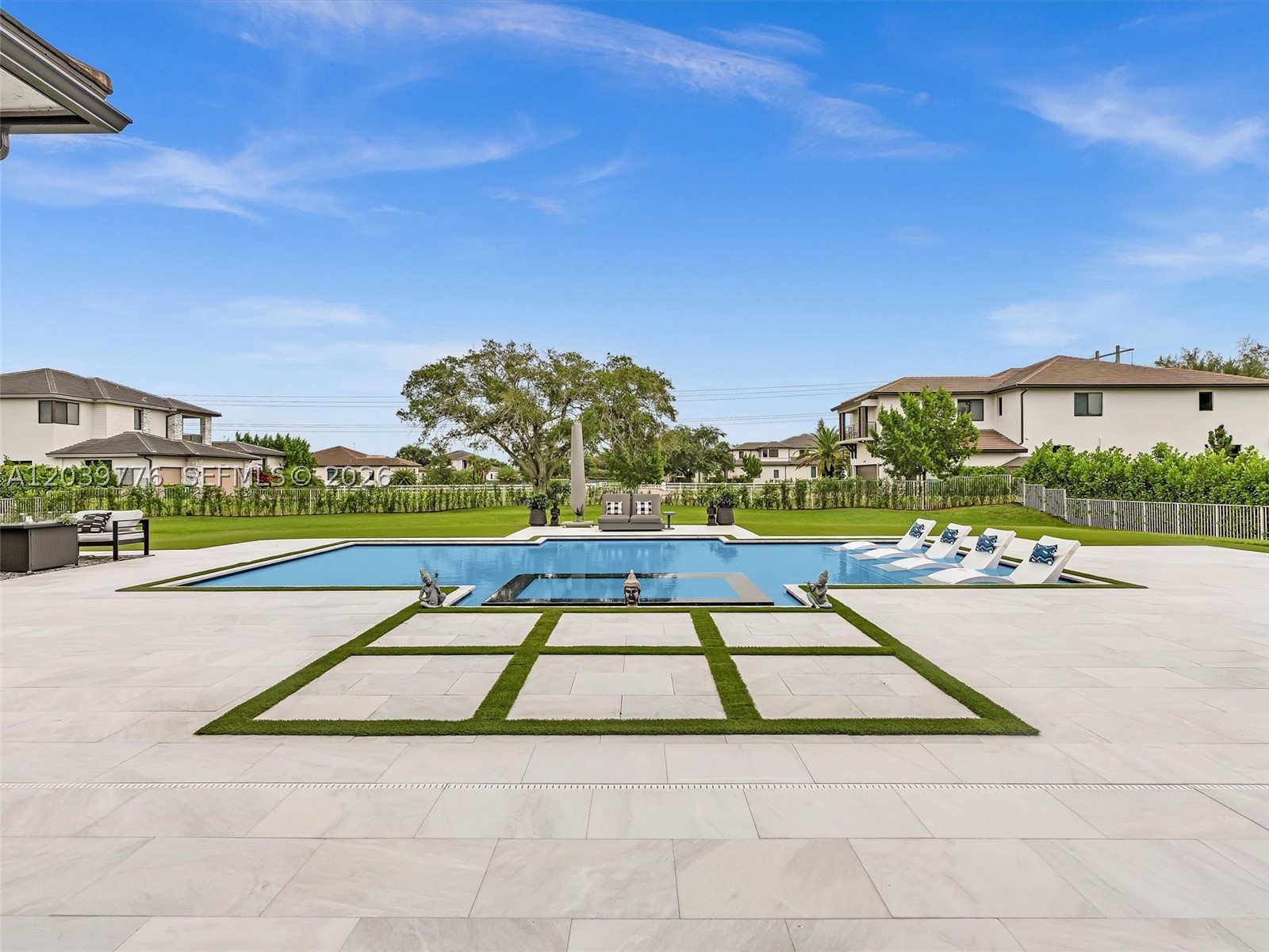 CIRCLE S ESTATES - Residential