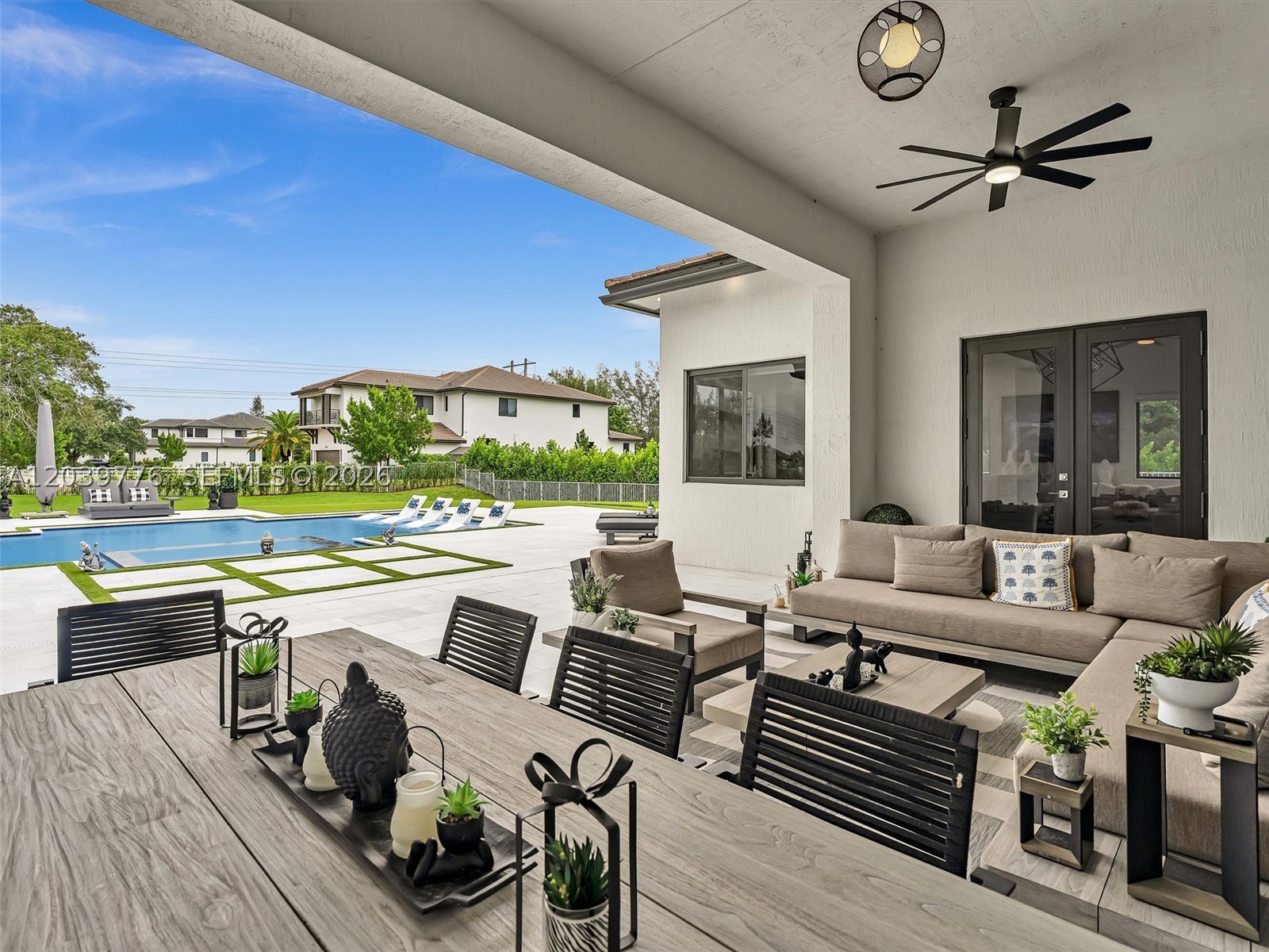 CIRCLE S ESTATES - Residential