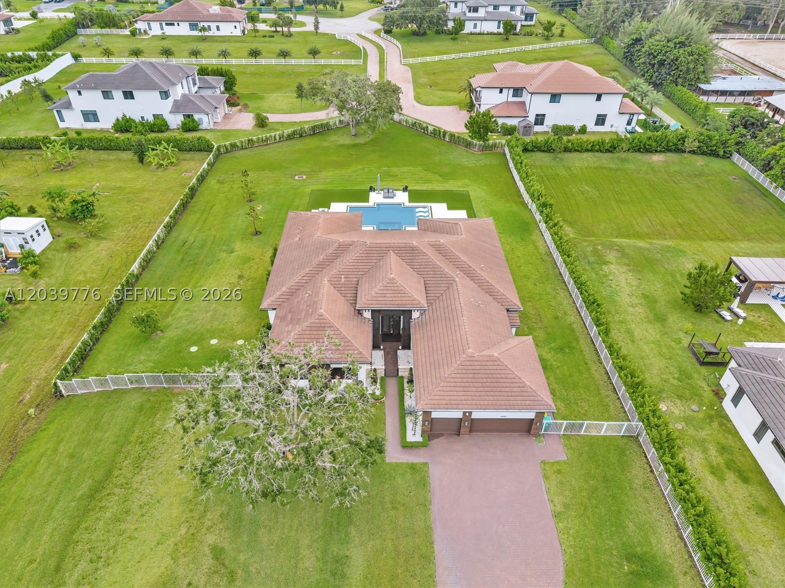CIRCLE S ESTATES - Residential