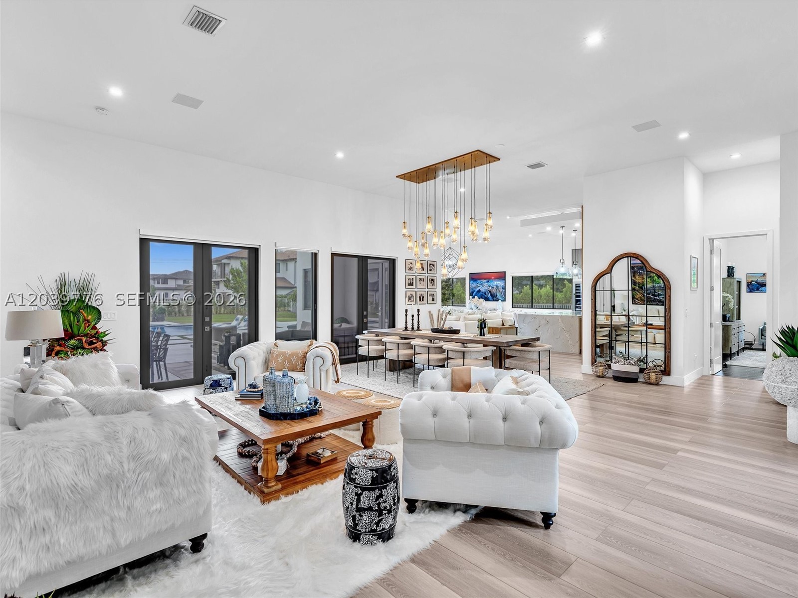 CIRCLE S ESTATES - Residential