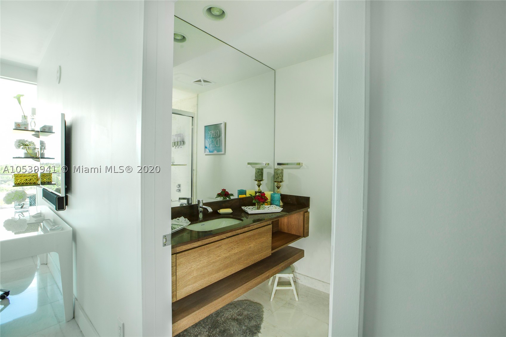 OCEANA KEY BISCAYNE CONDO - Residential