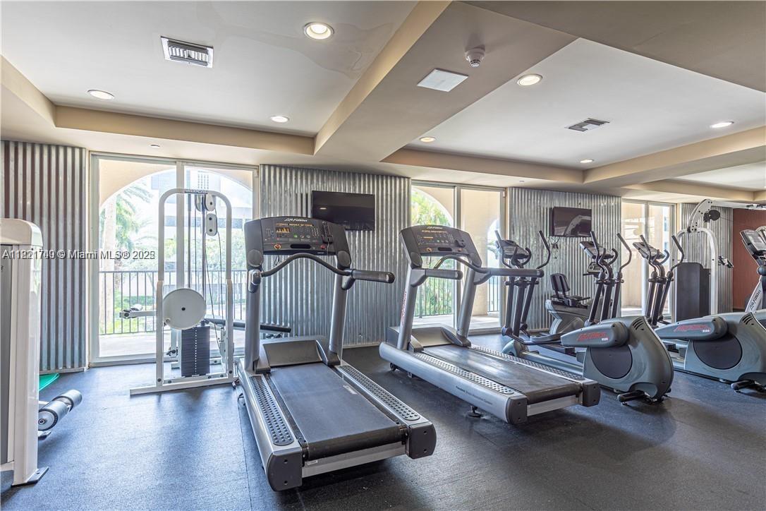 LAS OLAS BY THE RIVER CON - Residential Lease