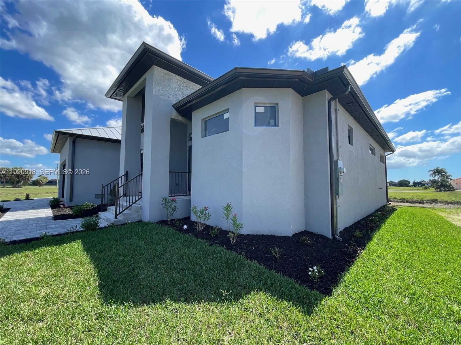 Burnt Store Lakes - Residential