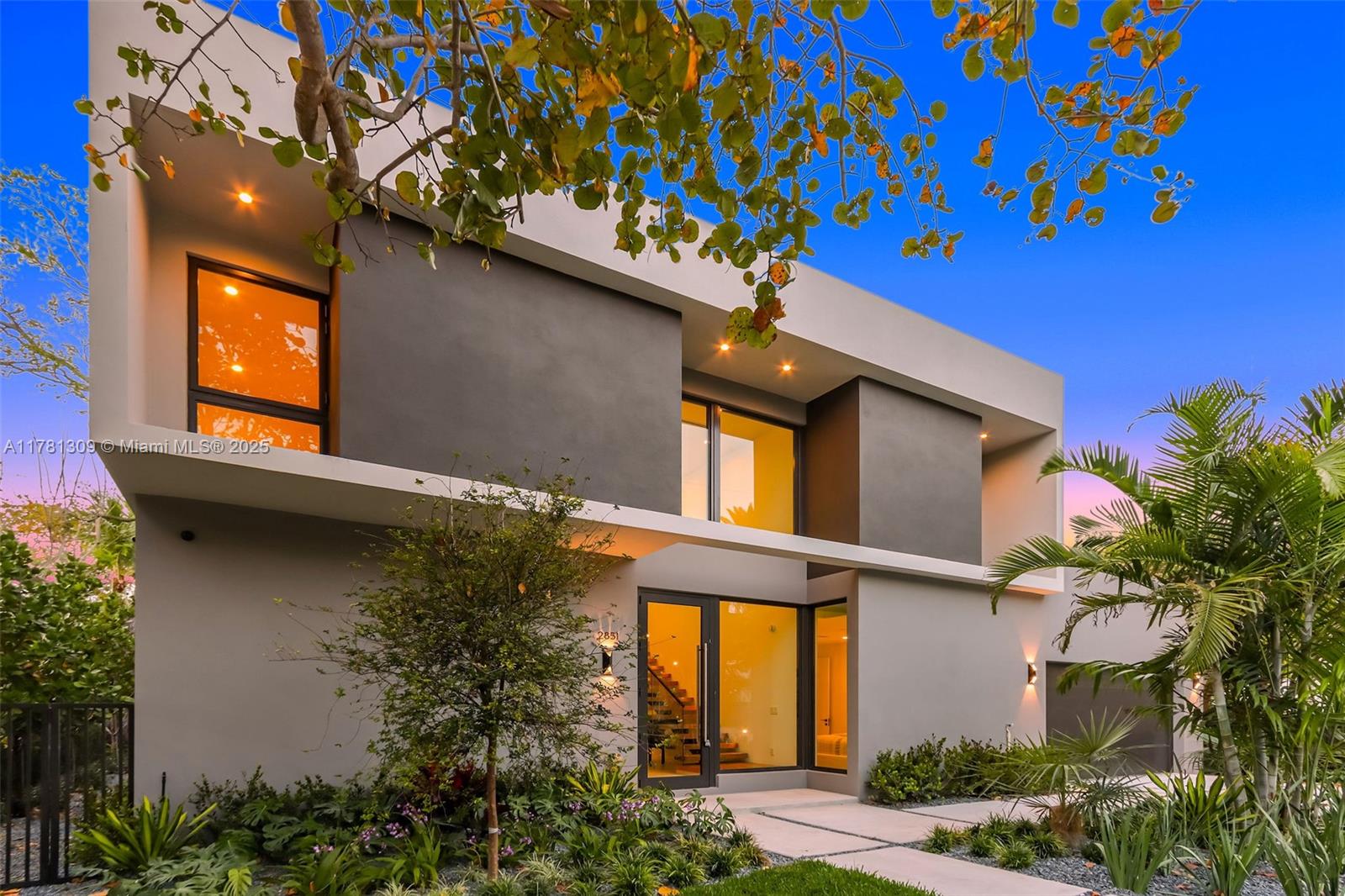 MUNDYS - Residential
