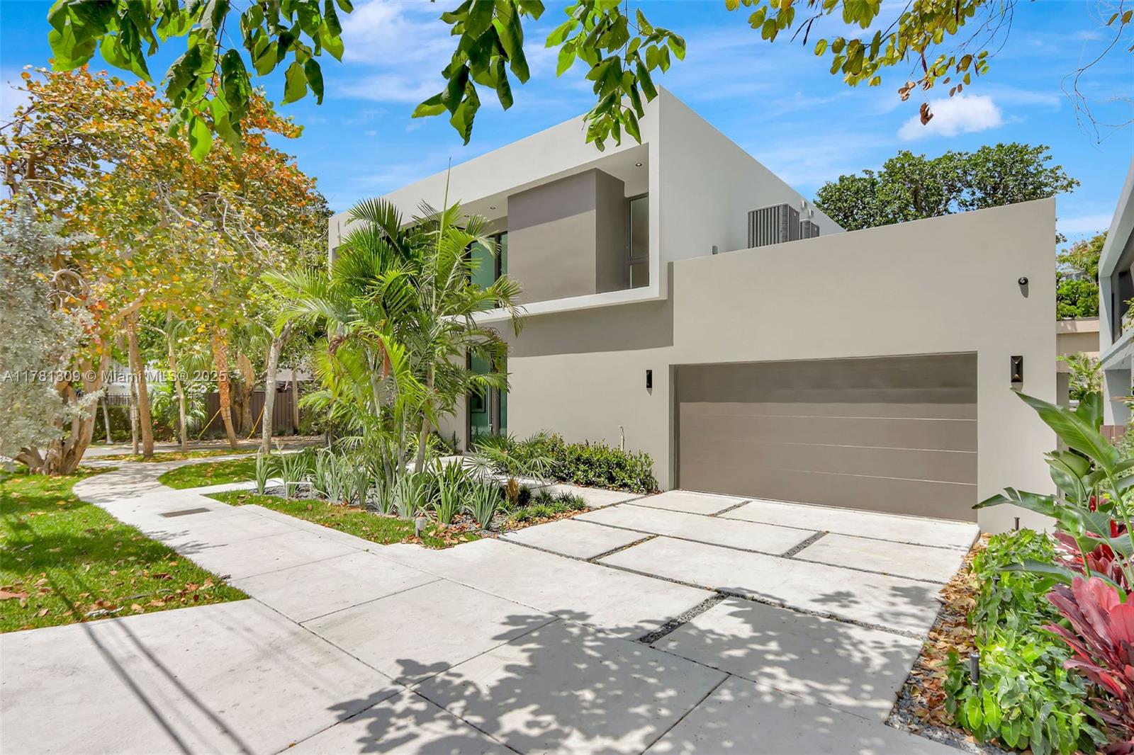 MUNDYS - Residential