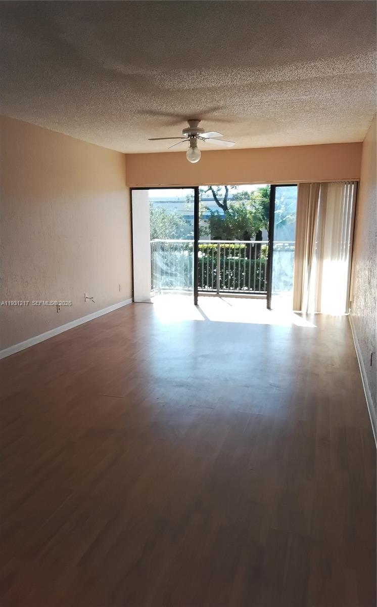 HAMPTON COURT CONDO - Residential